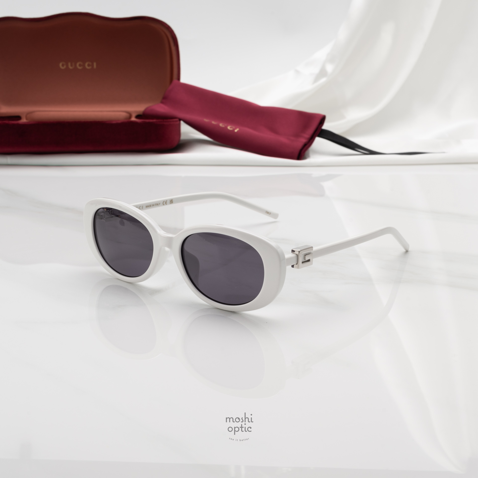 แว่นกันแดด Gucci GG1684SA 006