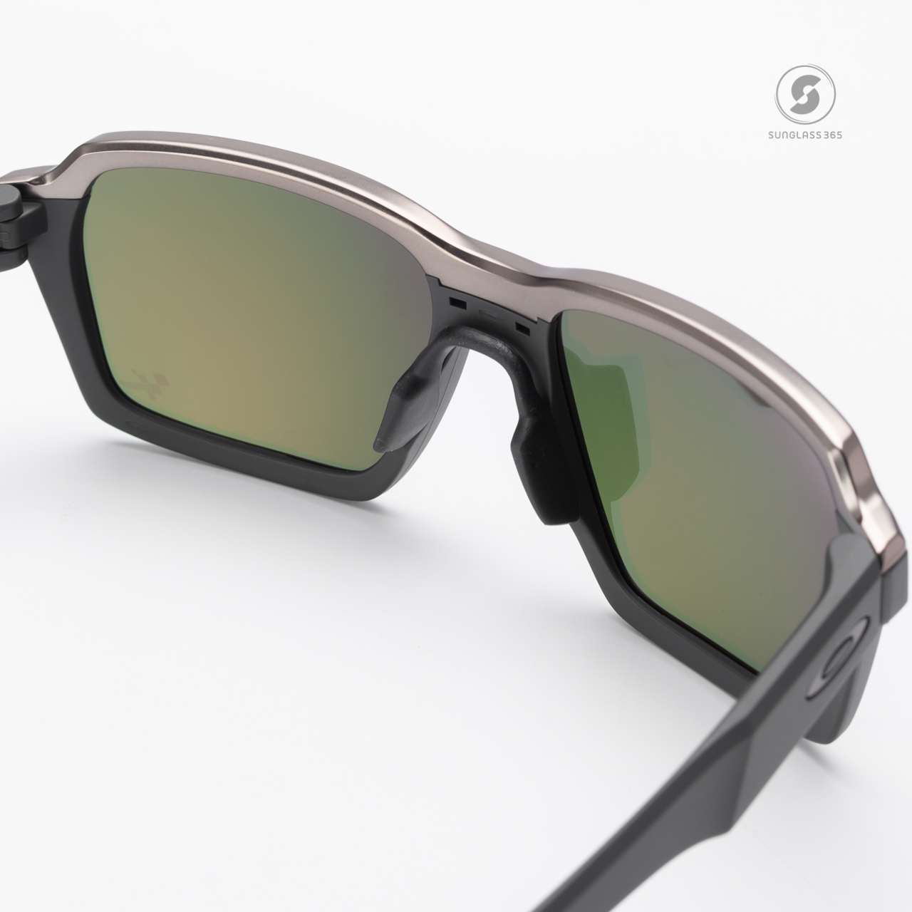 Oakley OO4143-11 Parlay MotoGP Collection Prizm Ruby