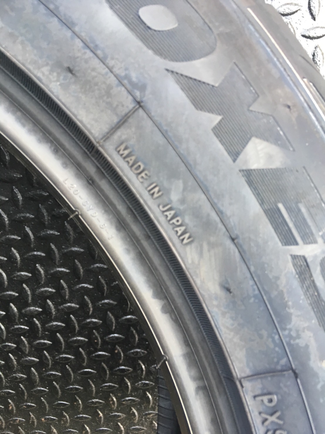 TOYO 245/50R20 PROXES ST3 ลดราคา 25%