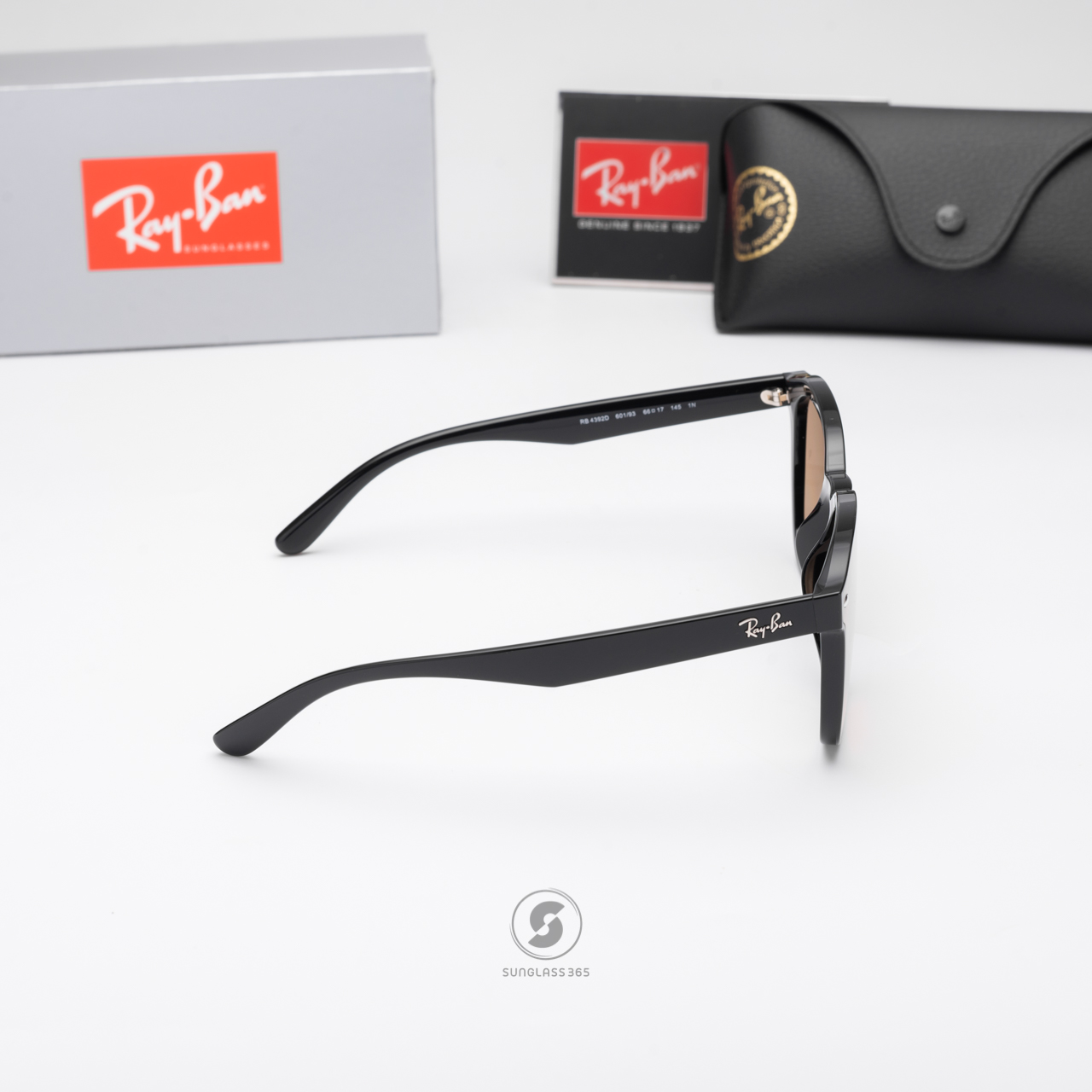 Ray-Ban RB4392D 601/93 Black / Brown