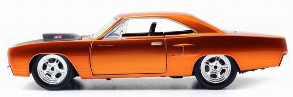 พรีออเดอร์ Jada โมเดลรถ โมเดลรถยนต์ ฟาส "Fast" Doms Plymouth Road Runner สเกล 1:24