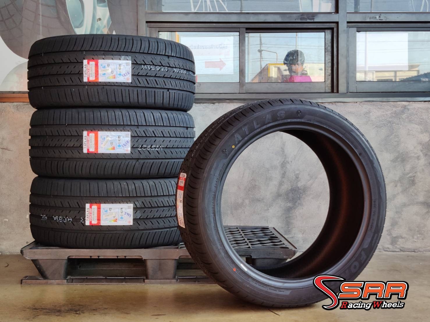 ATLAS 305/40R22 FORCE UHP ปี2021 ราคาถูก