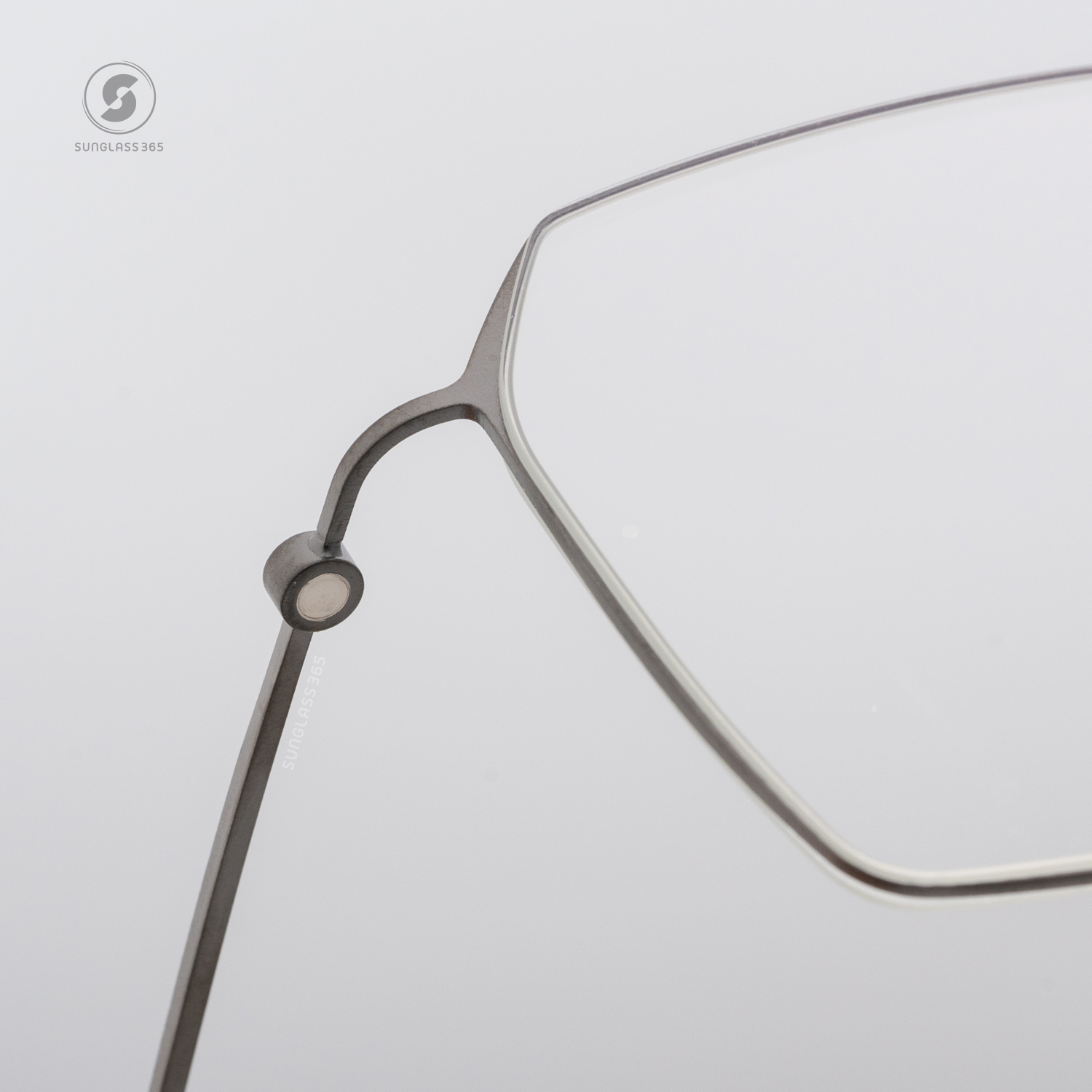 แว่นสายตา Lindberg Thintanium 016 14B9T 5514 T850 U9