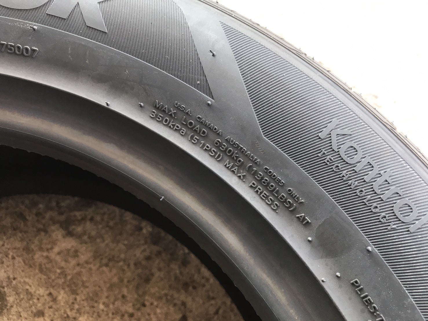 HANKOOK V2CONCEPT2 225-50-16 ซื้อ2แถม2