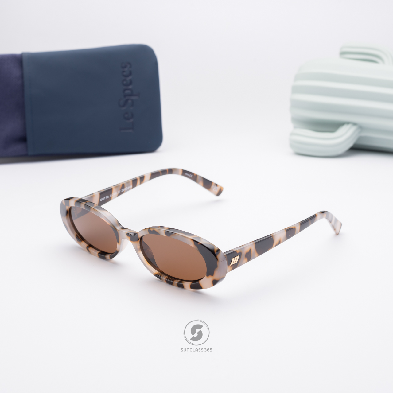 แว่นกันแดด Le Specs LSP2202446 Outta Love Cookie Tort