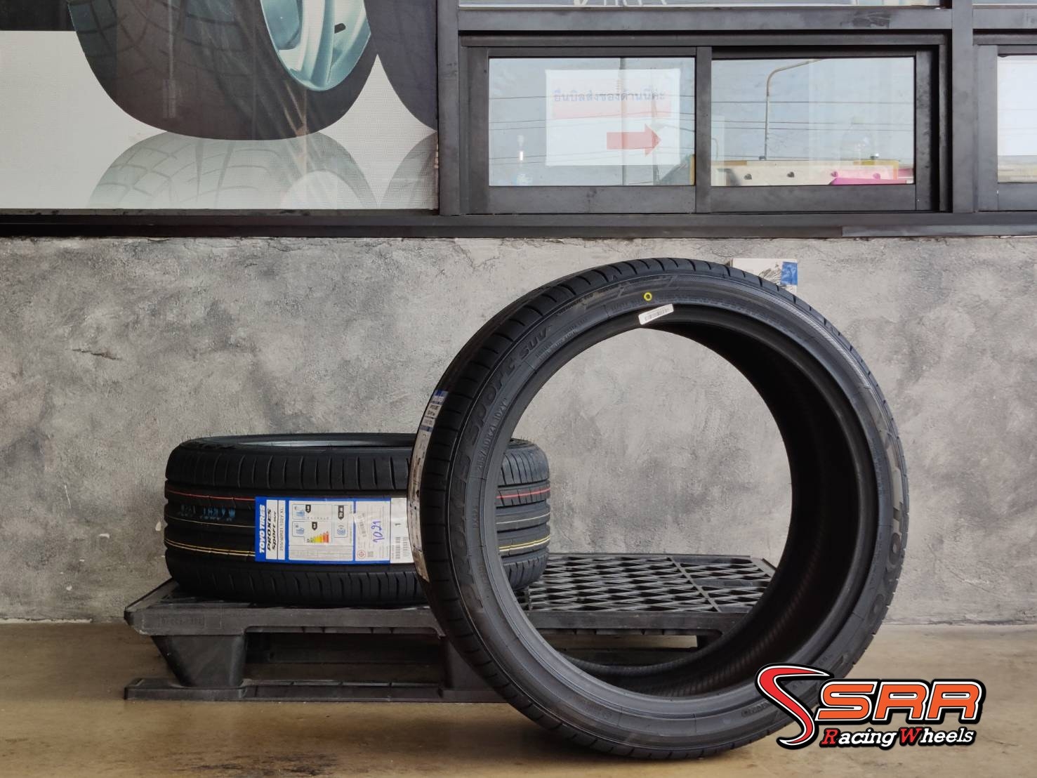 TOYO 255/40R21 PROXES SPORT SUV ปี2021 ราคาถูก