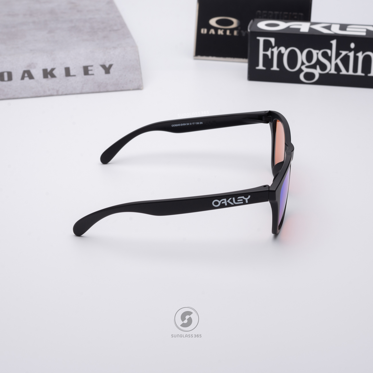 Oakley Frogskins OO9245-E4 Matte Black Prizm Golf