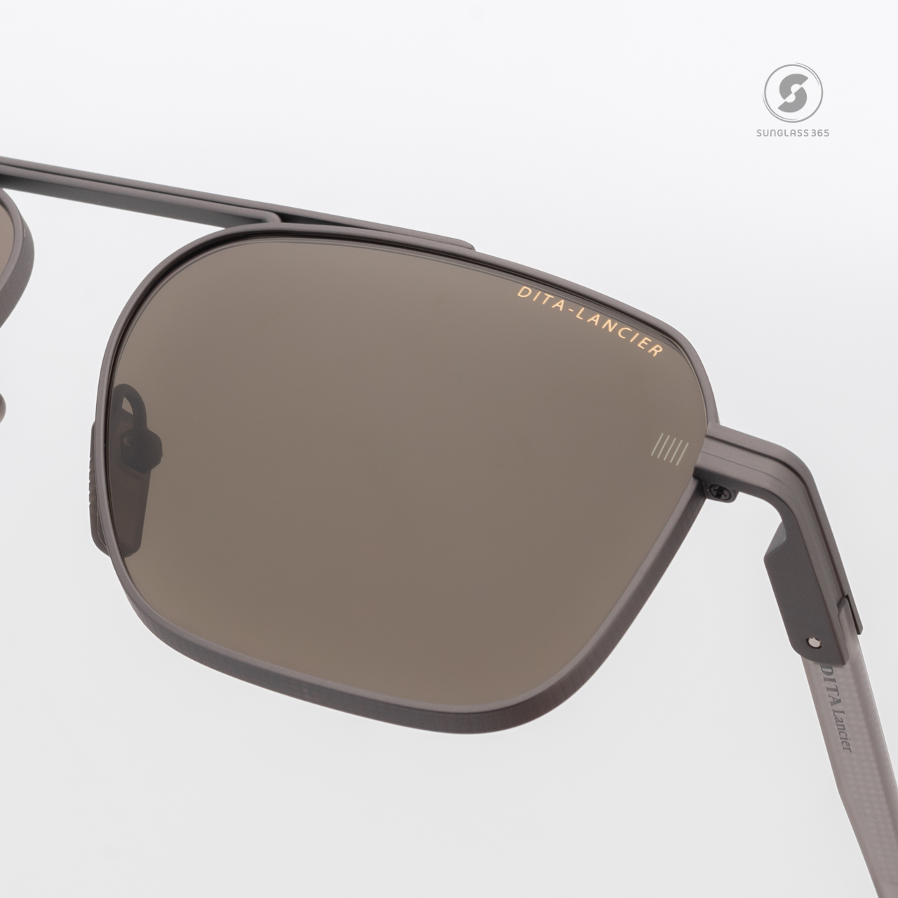 แว่นกันแดด DITA LANCIER AIR DLS419 A 02