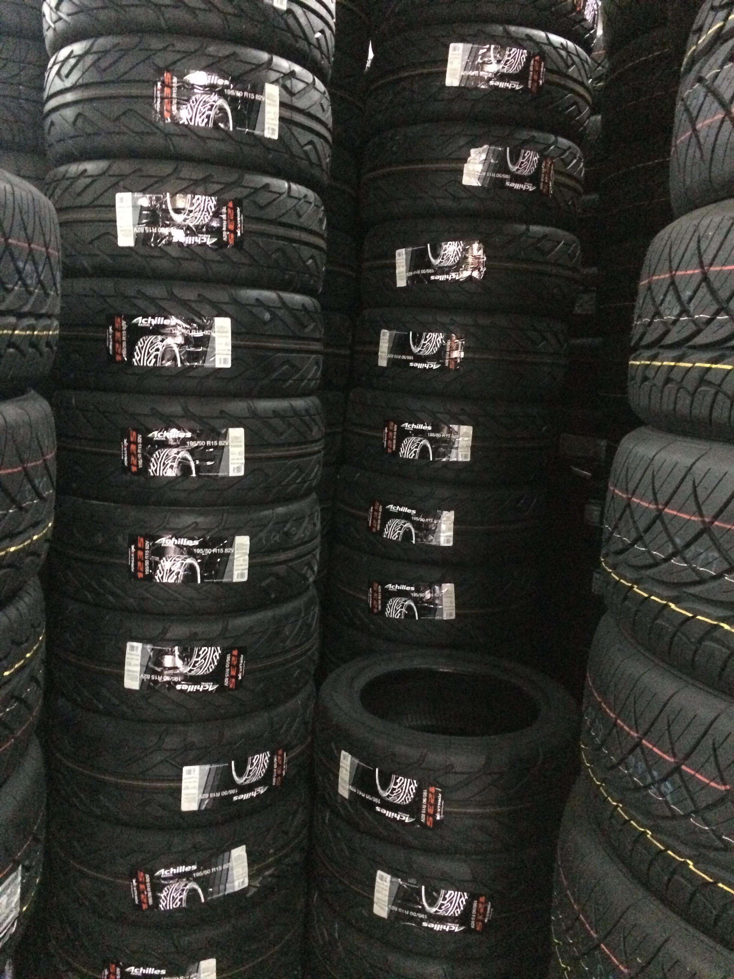 ACHILLES 123S 265/35-18