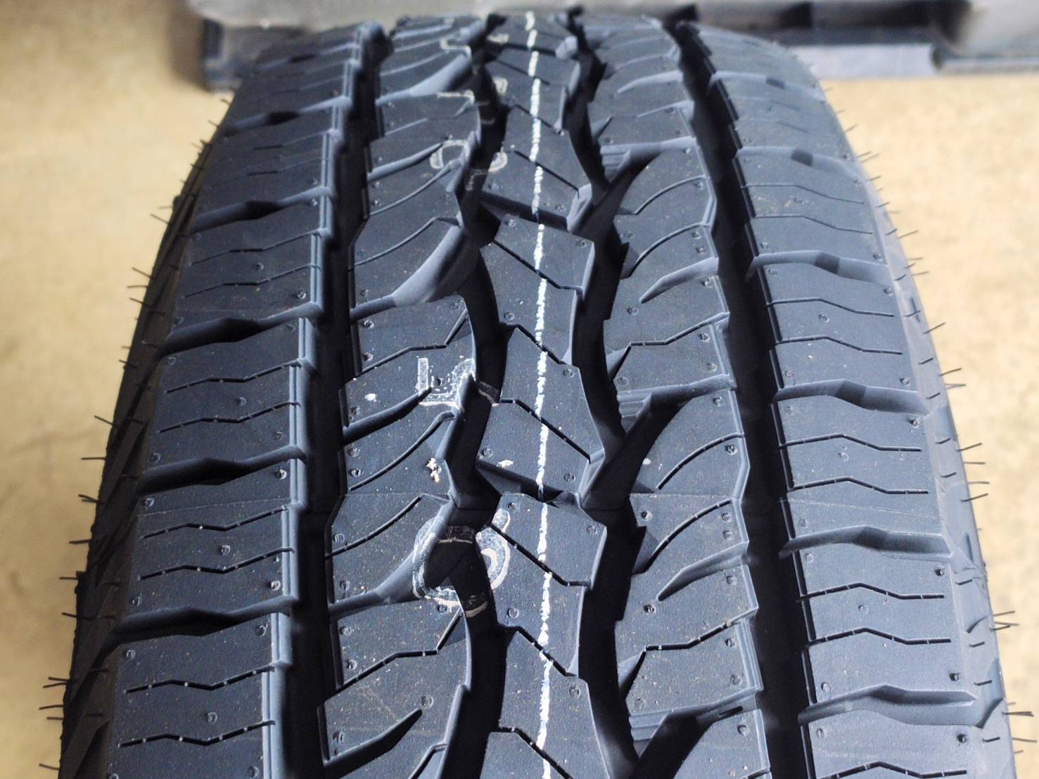 DUNLOP GRANDTREK AT5 225/70R15