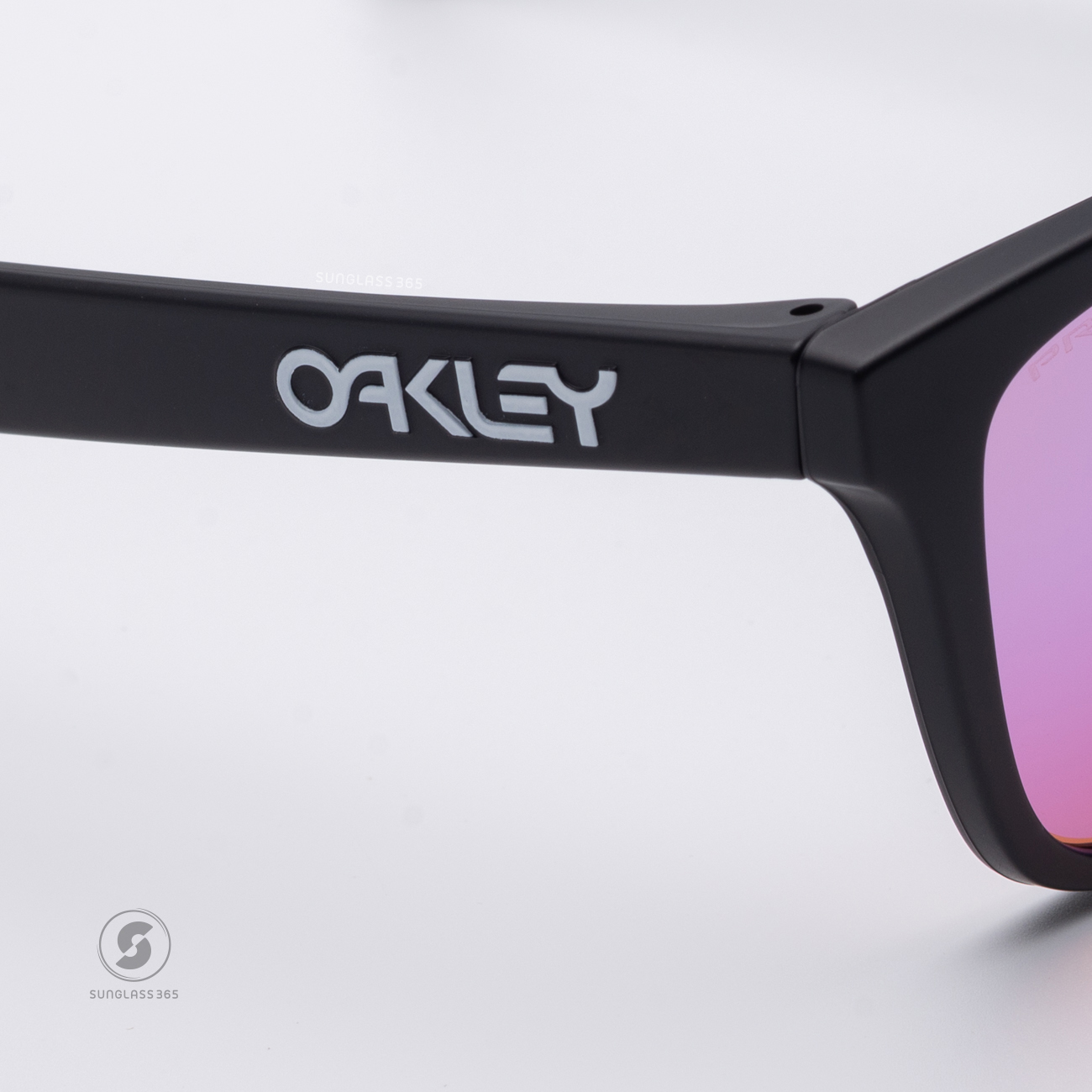 Oakley Frogskins OO9245-E4 Matte Black Prizm Golf