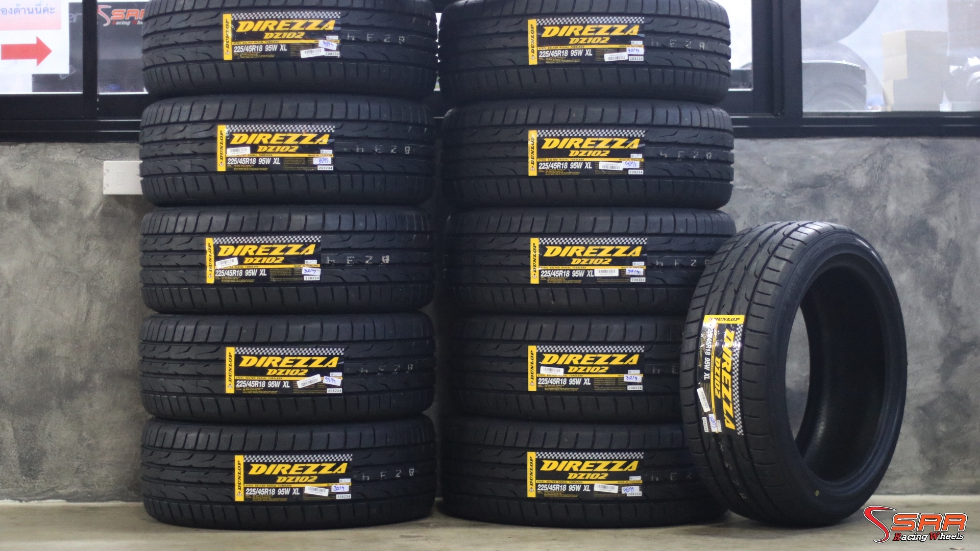 DUNLOP DZ102 225/45-18 ปี19 ราคาถูก