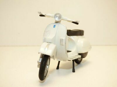 ขาย พรีออเดอร์ โมเดลรถเหล็ก โมเดลรถ มอเตอร์ไซค์ Vespa 2016 PX 125 1:18 สเกล มี โปรโมชั่น