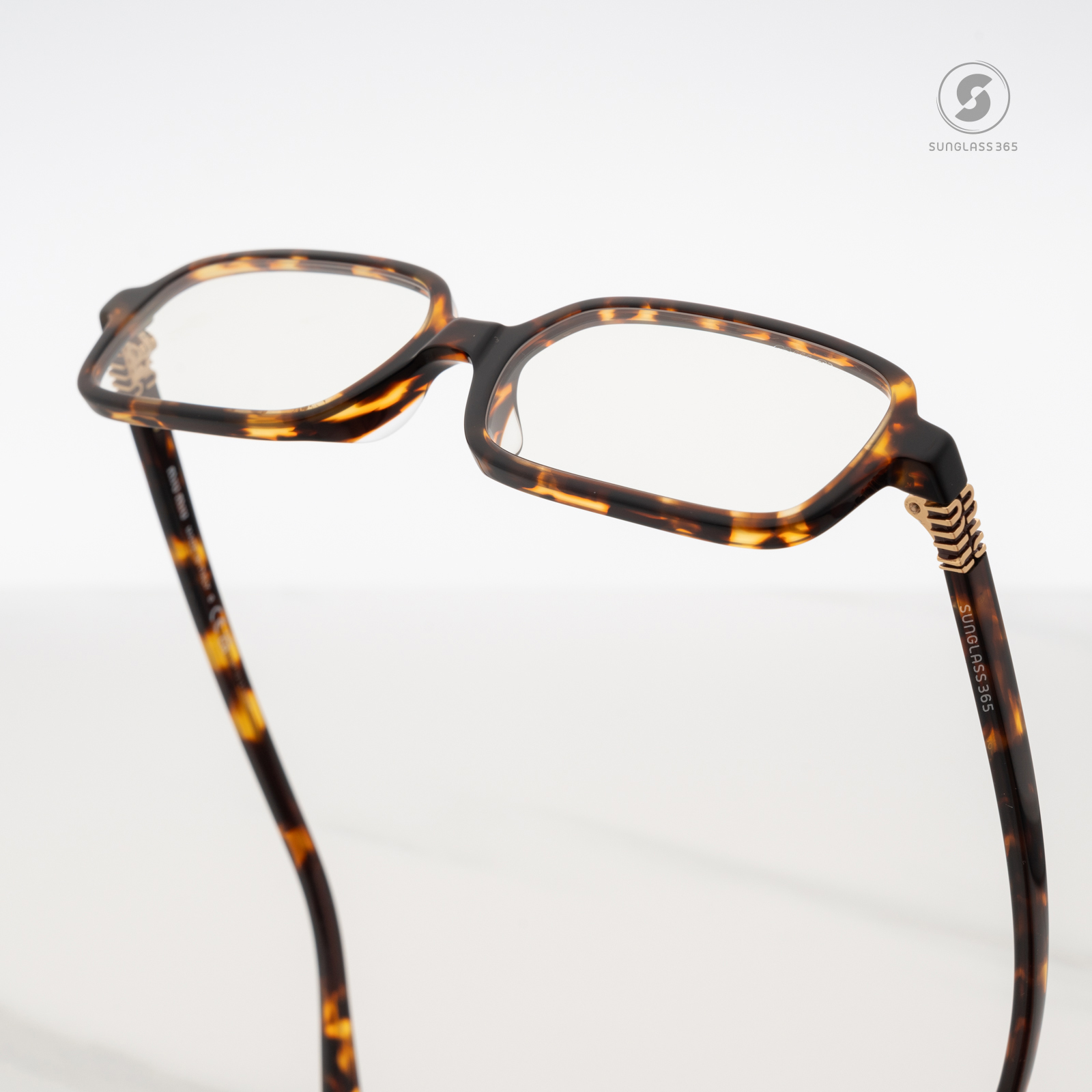 แว่นกันแดด Miu Miu MU11ZSF 14L08N