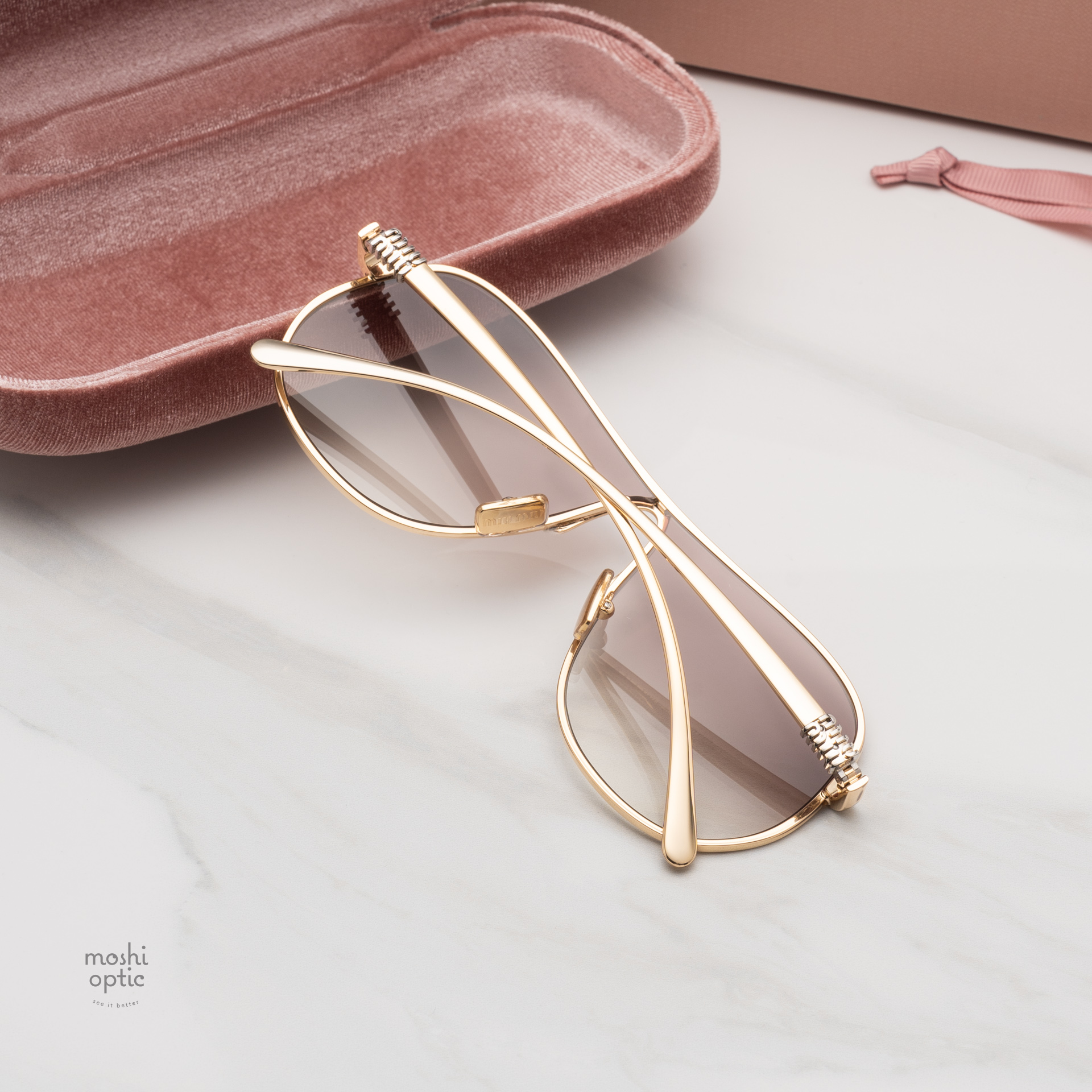 แว่นกันแดด Miu Miu MUA56S 5AK90L