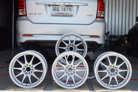 ล้อใหม่ CE28 ขอบ17 ใส่ TOYOTA WISH 5รู100 ตรงรุ่น