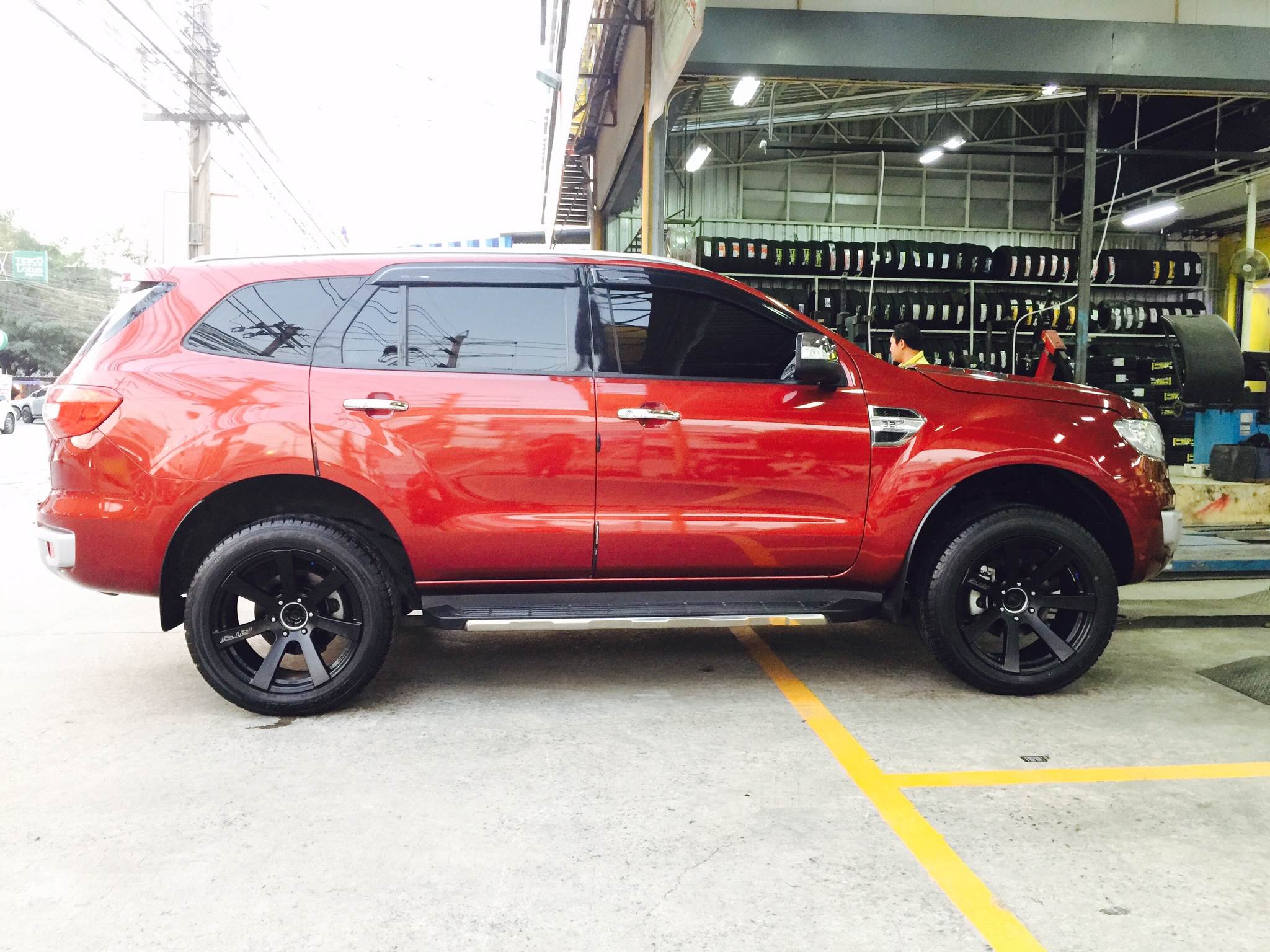 ล้อแท้ LENSO RTG ขอบ18พร้อมยางFALKEN ราคาถูก