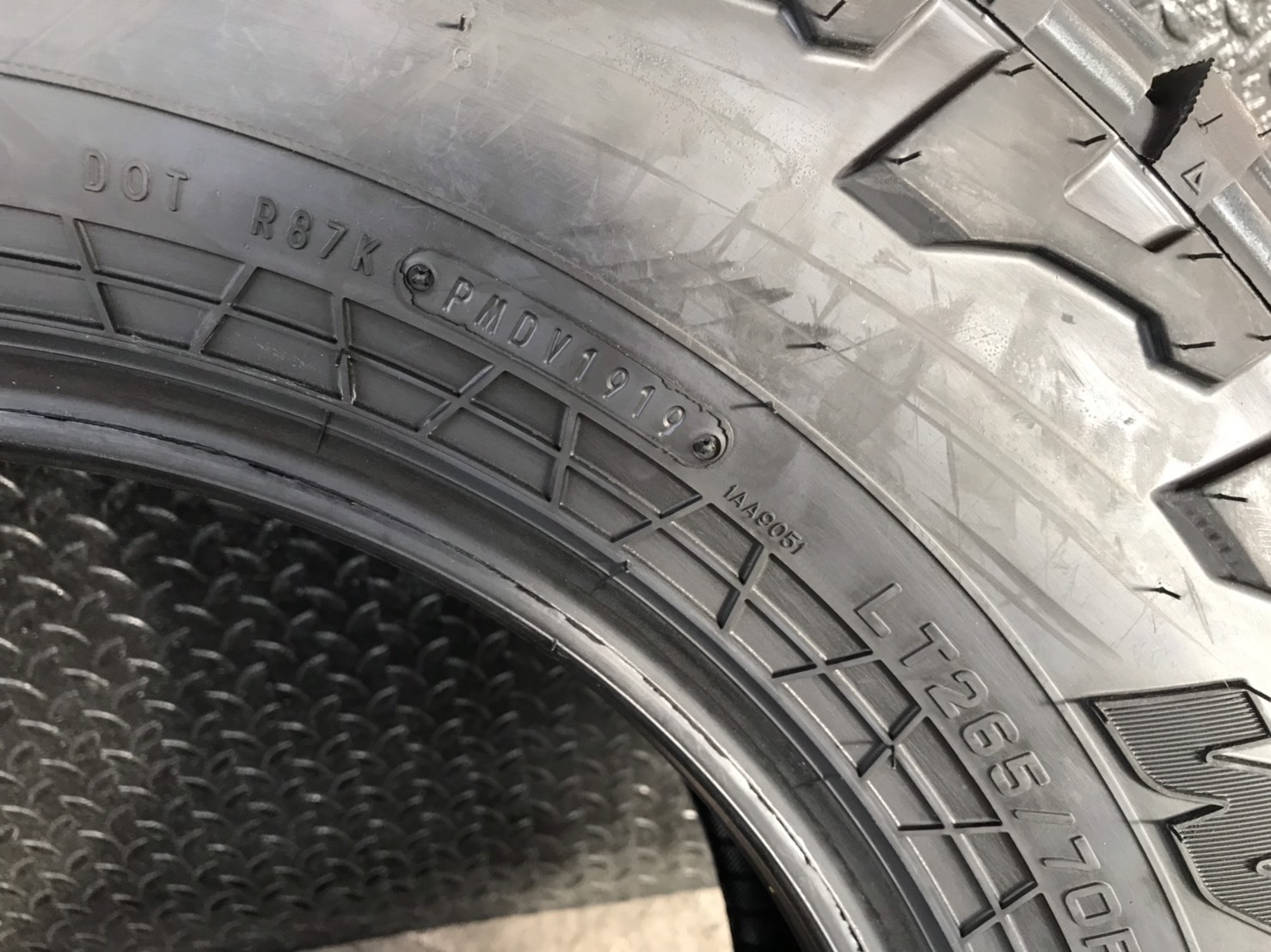 FALKEN WILDPEAK A/T3W 265/70R17 ราคาพิเศษ