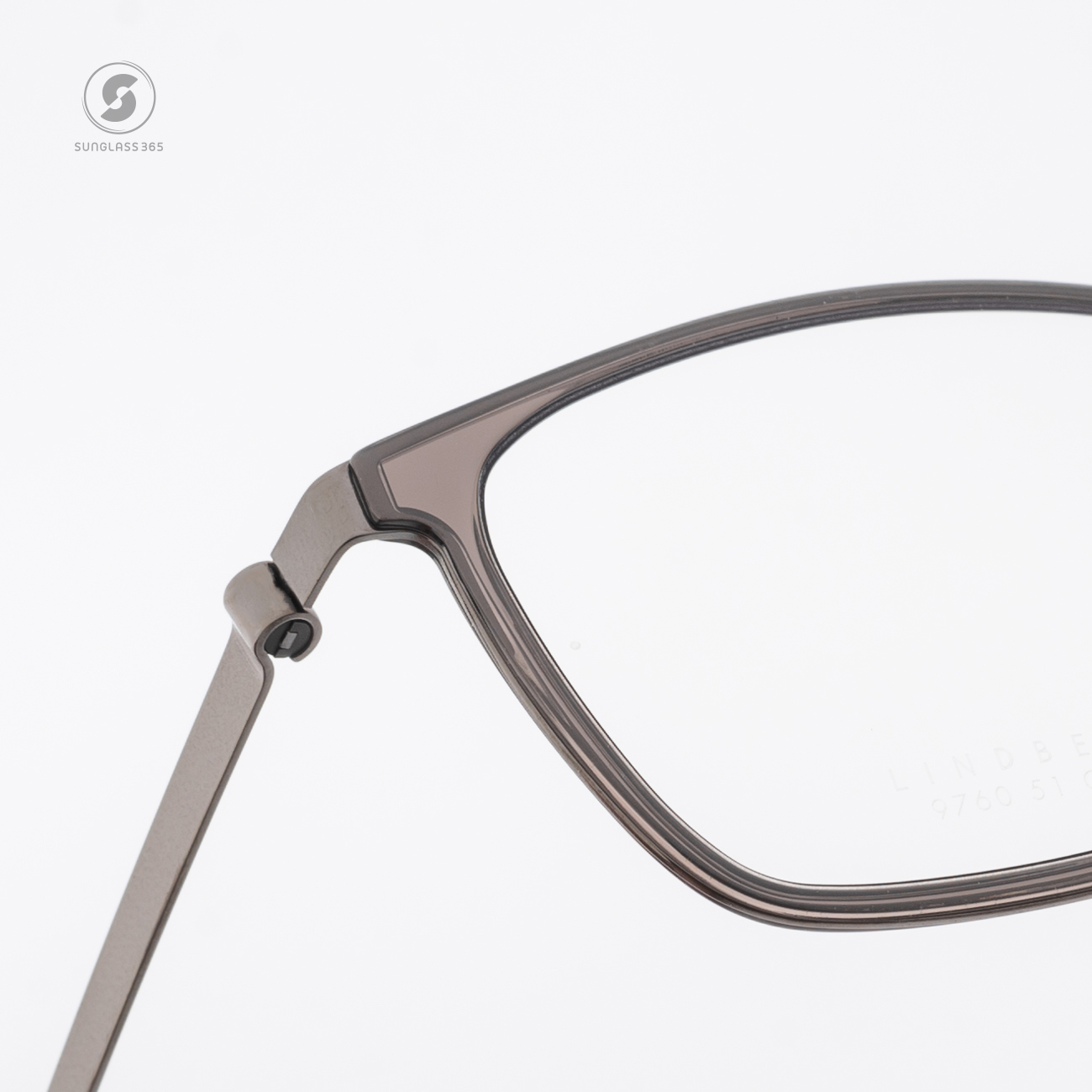 แว่นสายตา Lindberg Strip Titanium 029 13C87 9760 T207 PU9