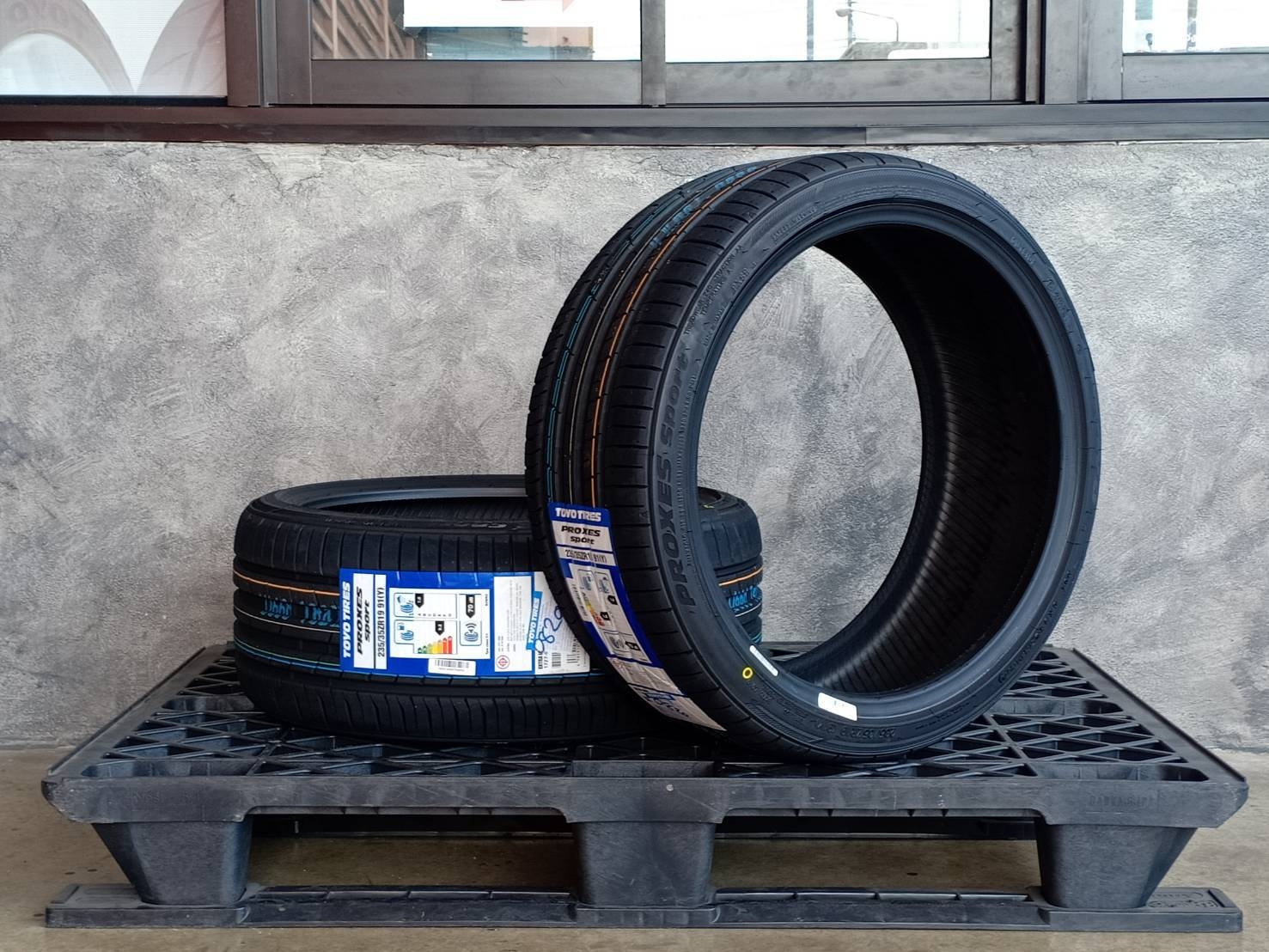 TOYO 235/35ZR19 PROXES SPORT 91Y MADE IN JAPAN