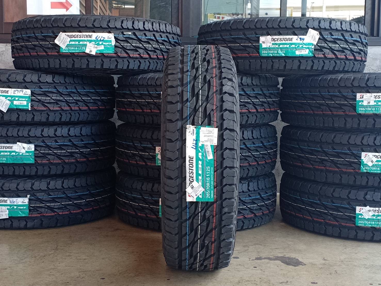 ยางเข้าใหม่ ลดราคา พิเศษ BRIDGESTONE AT697 265/70R16 112S (ปี19)