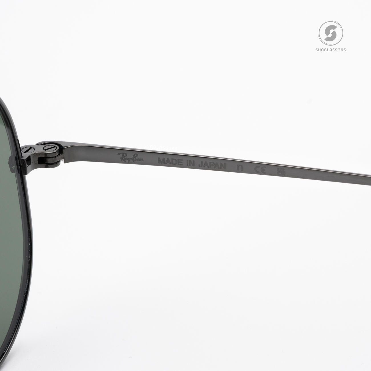 แว่นกันแดด Rayban Aviator Titanium RB8089 926731 Black