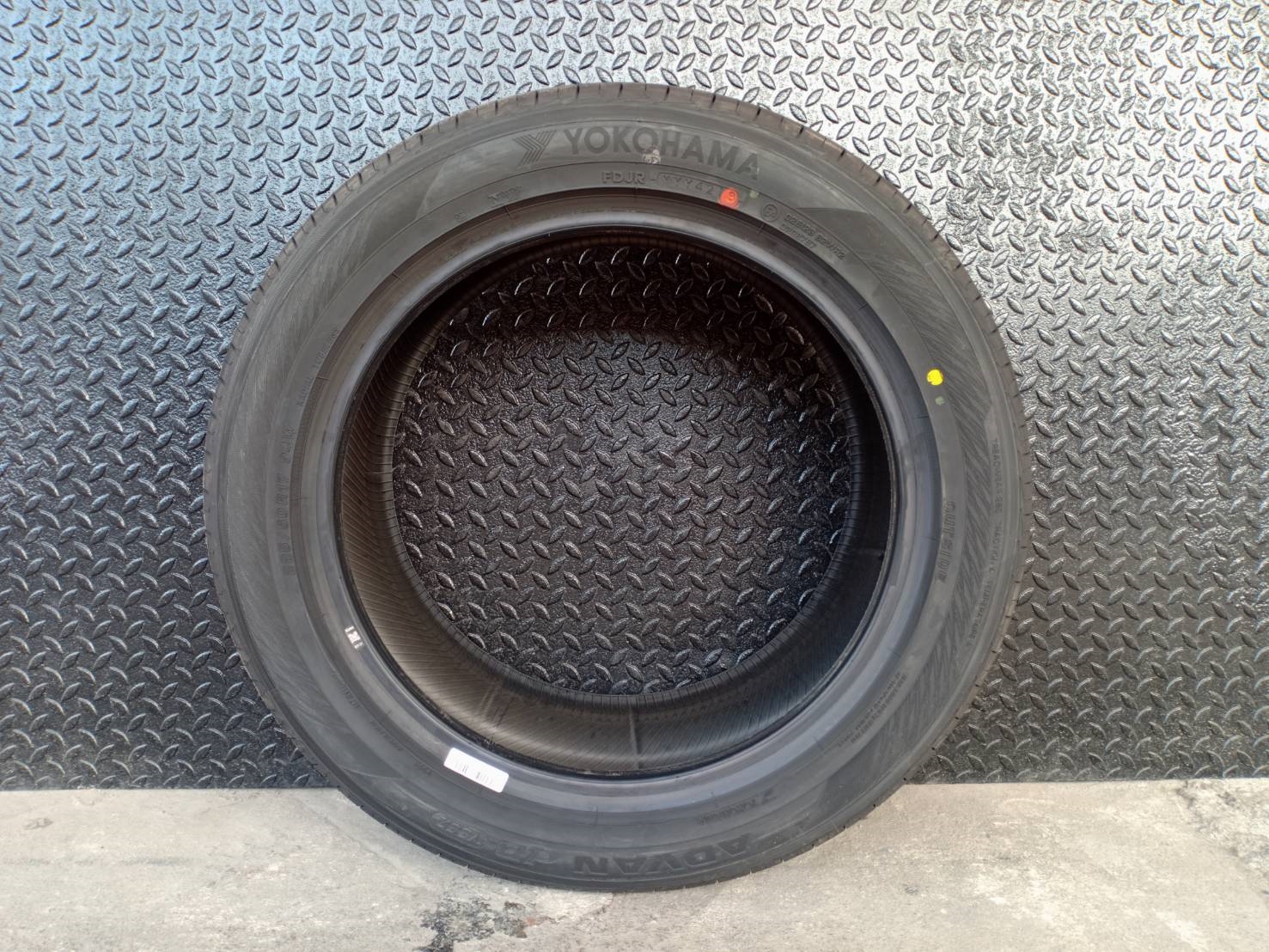 YOKOHAMA V552 225/50-17 เา้ 4250 ปกติ 6500