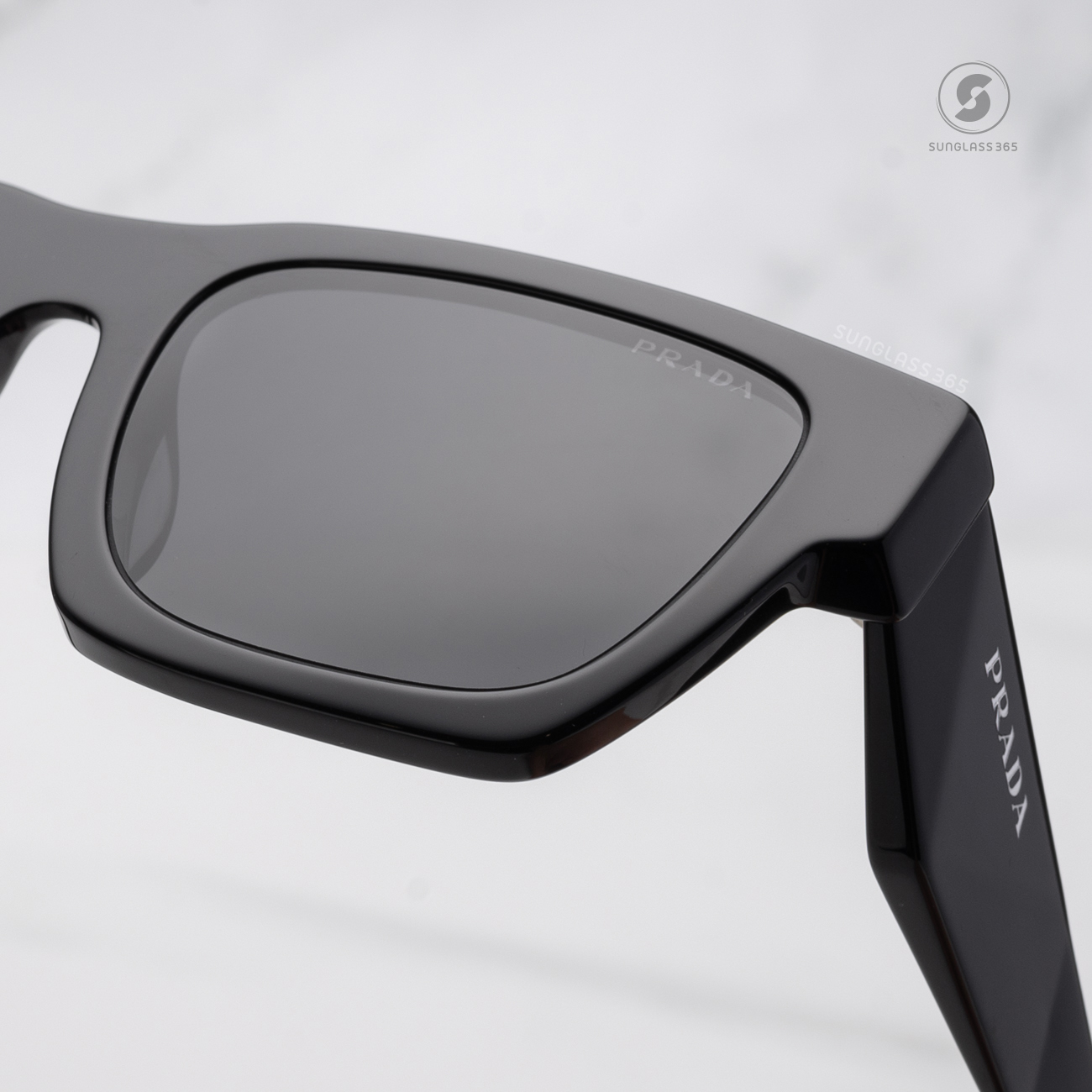 PRADA Symbole PRA06SF 16K08Z