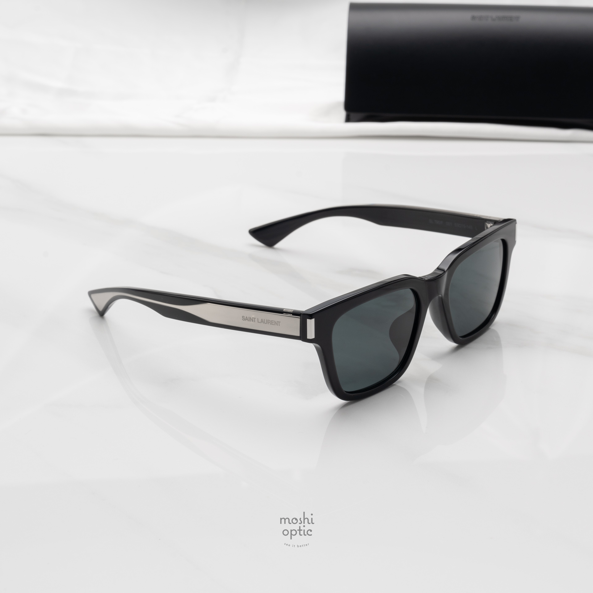 แว่นกันแดด YVES SAINT LAURENT SL790F 001