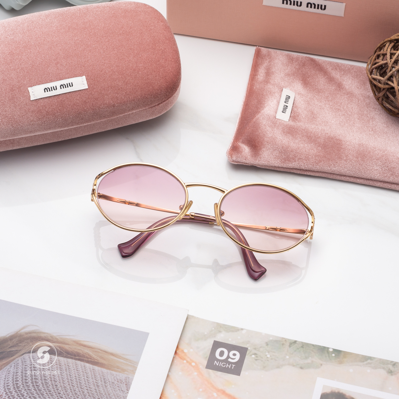แว่นกันแดด Miu Miu Logo MU52YS 5AK06S
