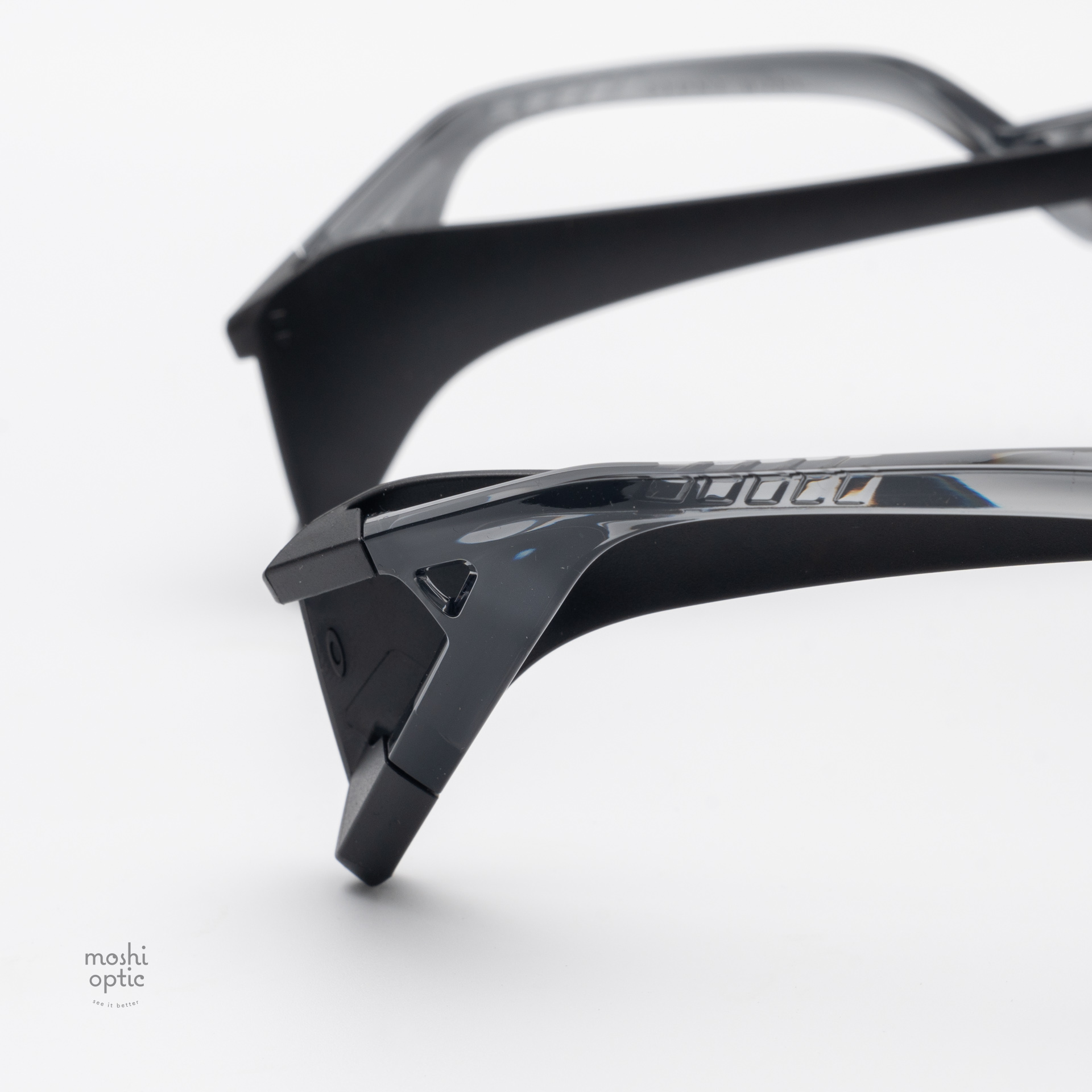 OAKLEY STUNT WING OO9519-02 Grey Smoke Prizm 24K