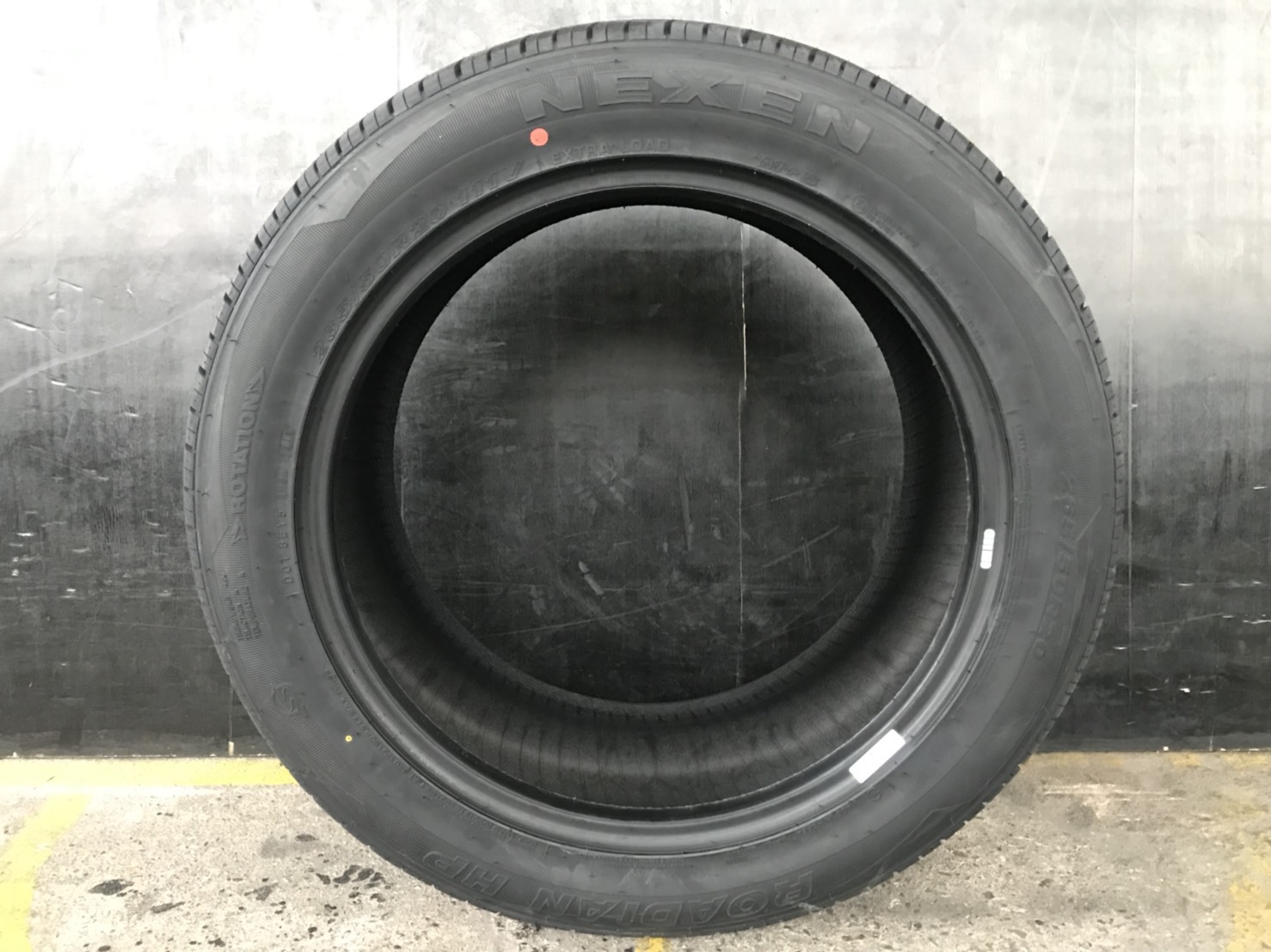 NEXEN ROADIAN HP 265/50-20 เส้น 3900 ปี18