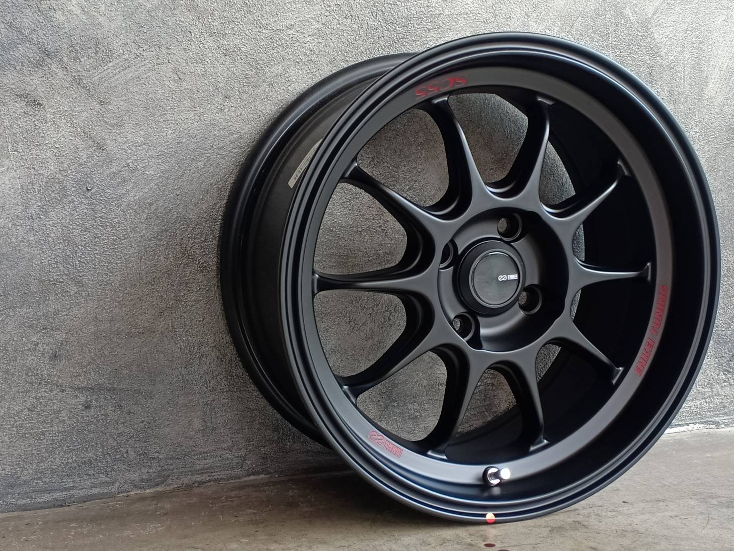 ENKEI TUNING SC55 15X7 4X100 28 73.1 DBK2QR2DRK สินค้าราคาถูก
