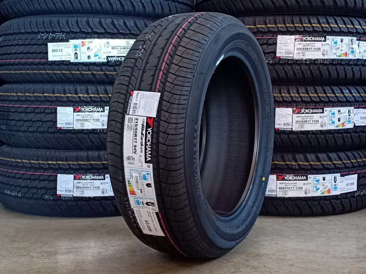 ยางใหม่ YOKOHAMA 215/55R17 BLUEARTH E70BZ มาใหม่ ราคาถูก