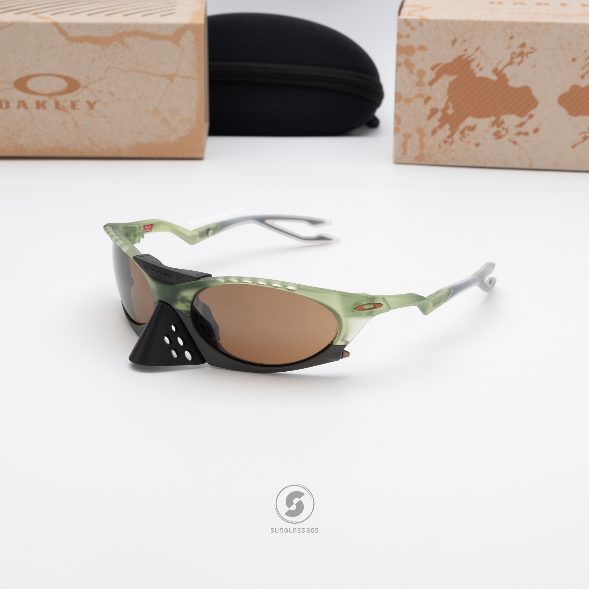 OAKLEY Plantaris OO9437-03 Matte Transparent Fern Prizm Tungsten