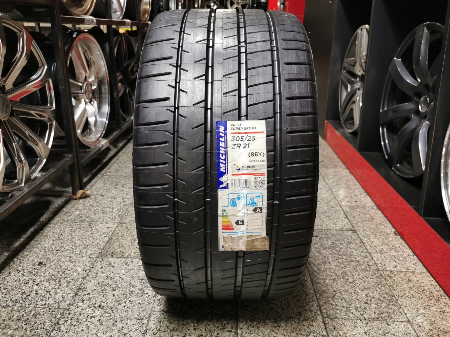 MICHELIN PILOT SUPER SPORT 305/25ZR21 ราคาถูก