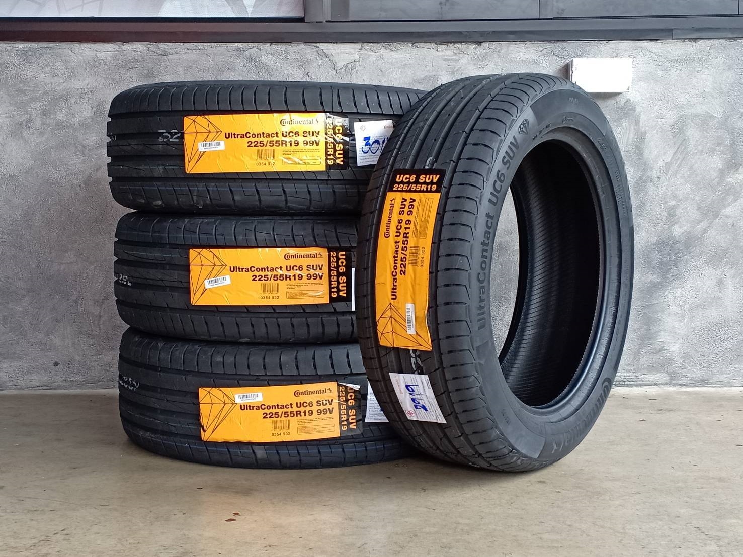 CONTINENTAL UC6 225/55-19 ปี19 ลดราคา
