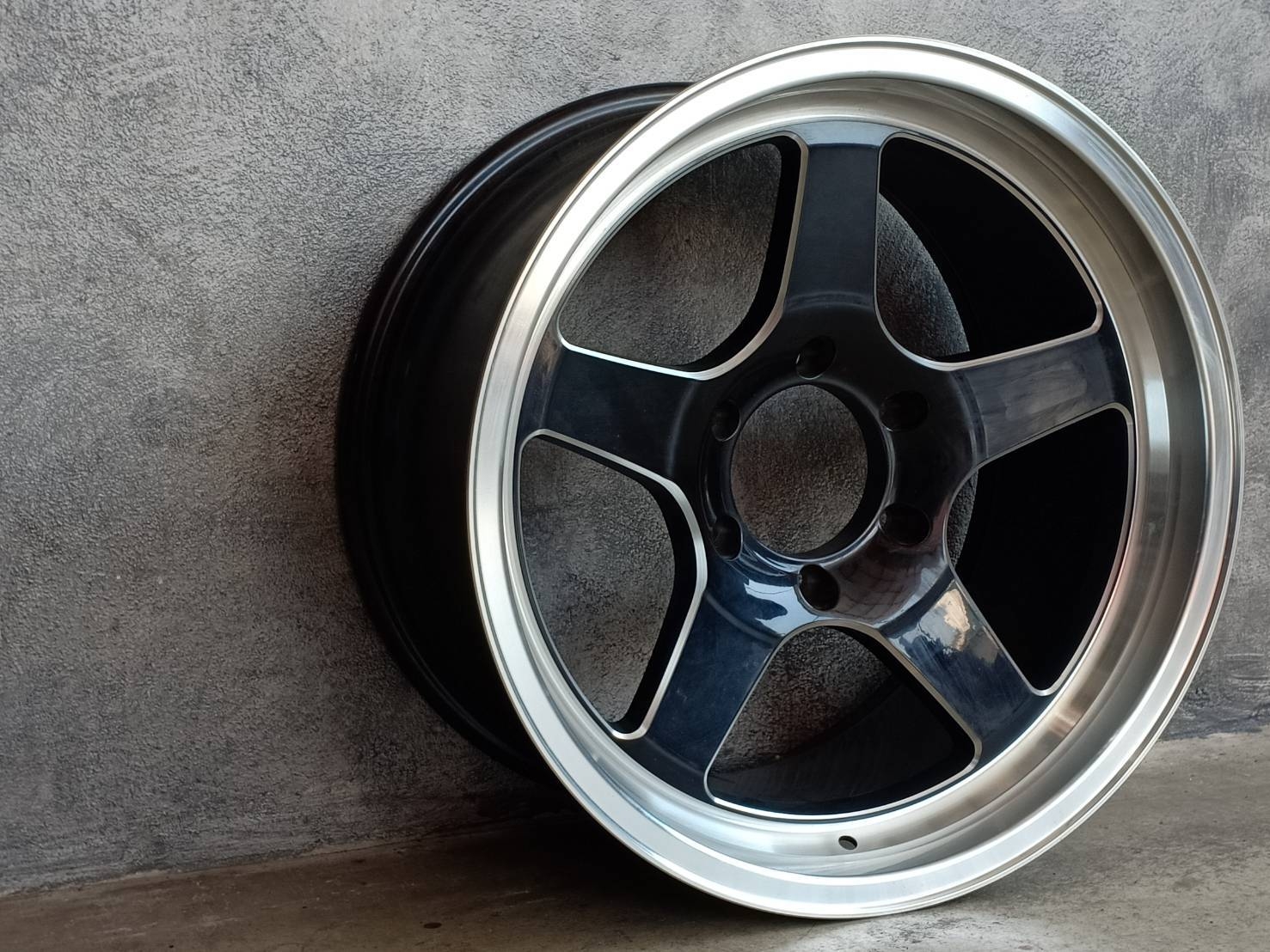 WELD RTS ขอบ18 ขายโละ ลดราคา