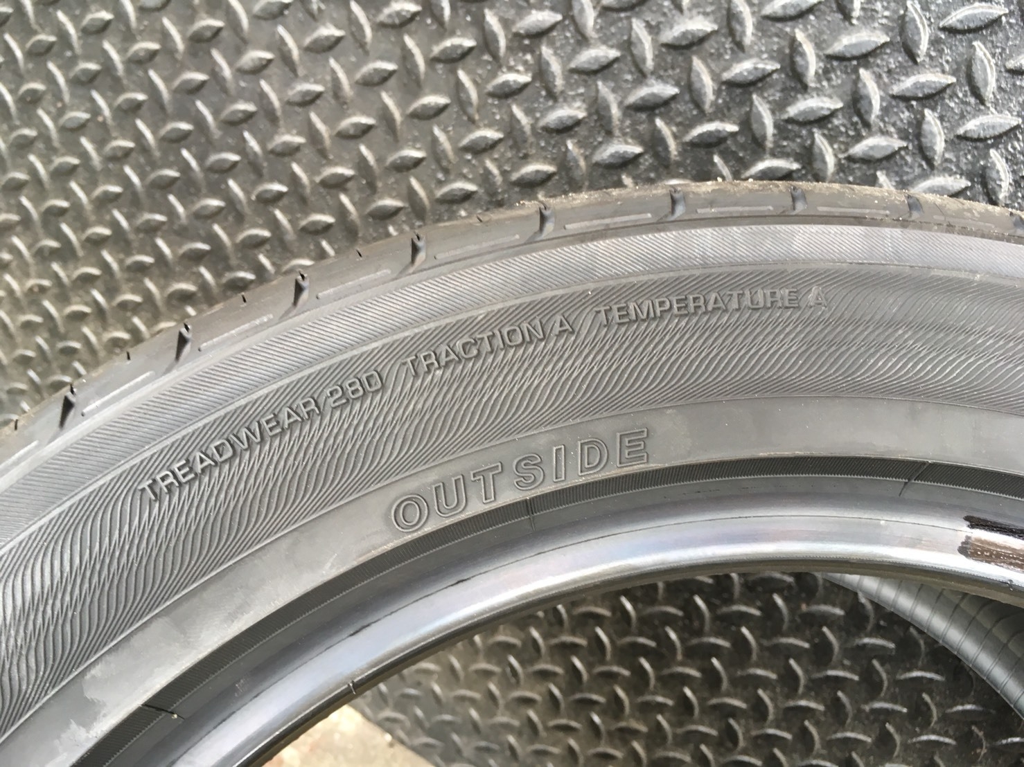 YOKOHAMA ADVAN dB decibel V551 225-50-17 เส้น 4900 ปกติ 6500 ปี18