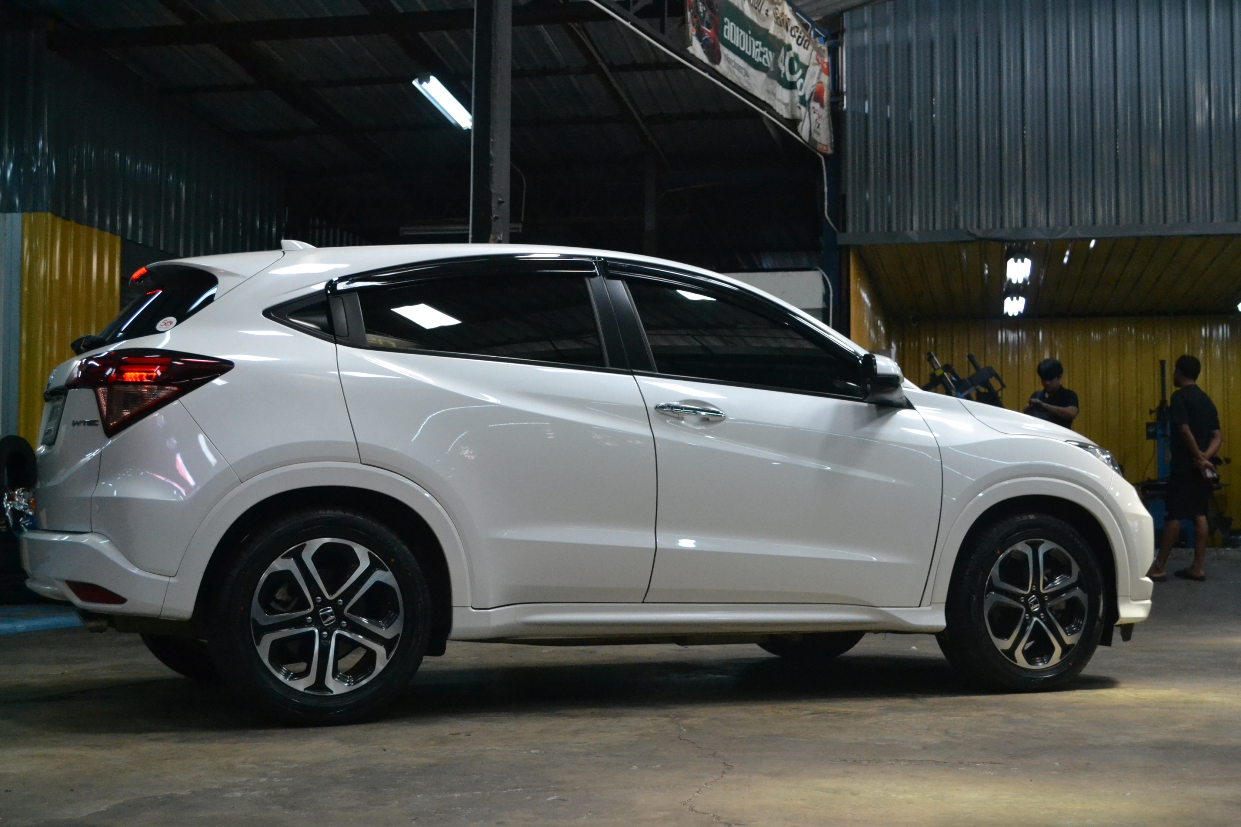 DUNLOP SP SPORT MAXX050+ 225/55R17ปี16 ขาย2,900 ปกติ5500