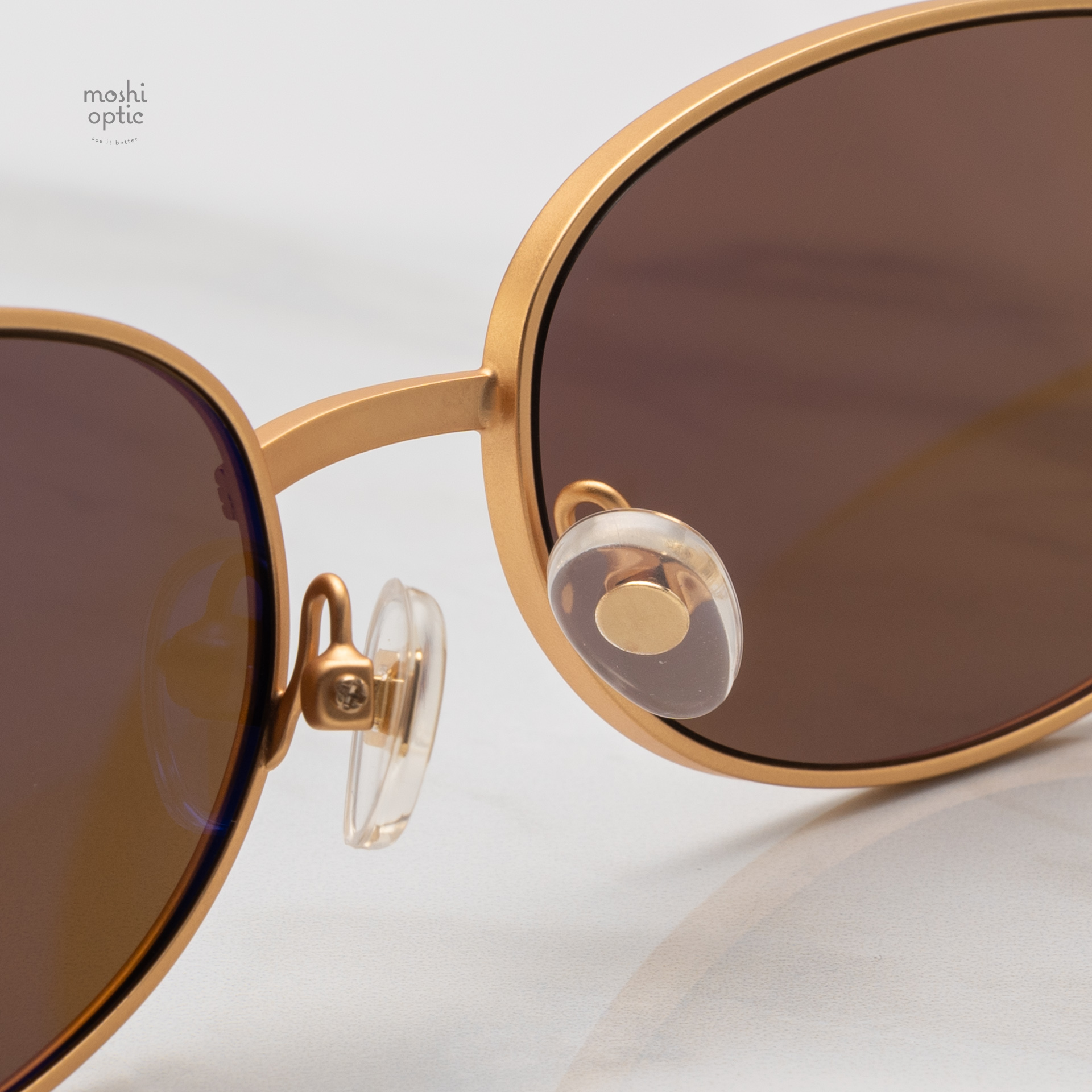 แว่นกันแดด JACQUEMUS SUN ALBA JAC120 C1