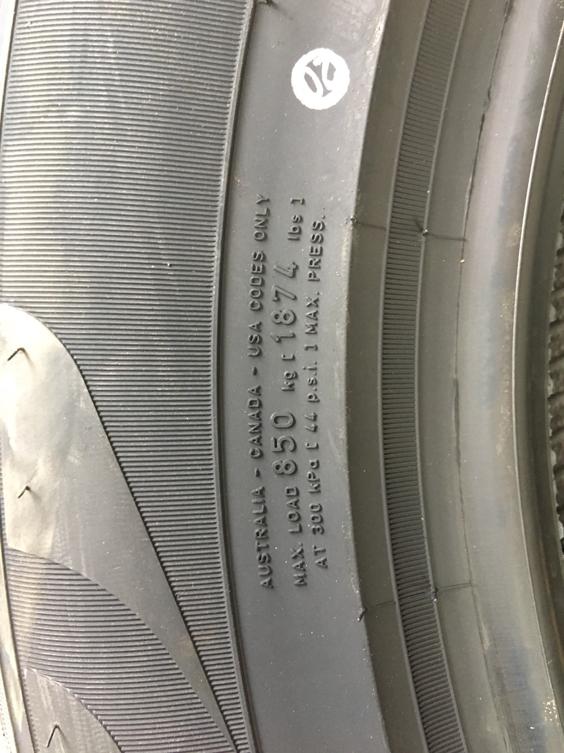 PIRELLI SCORPION VERDE ALL SEASON+ 225/65-17 เส้น 4500 บาท ปี 18 ปกติ 7500