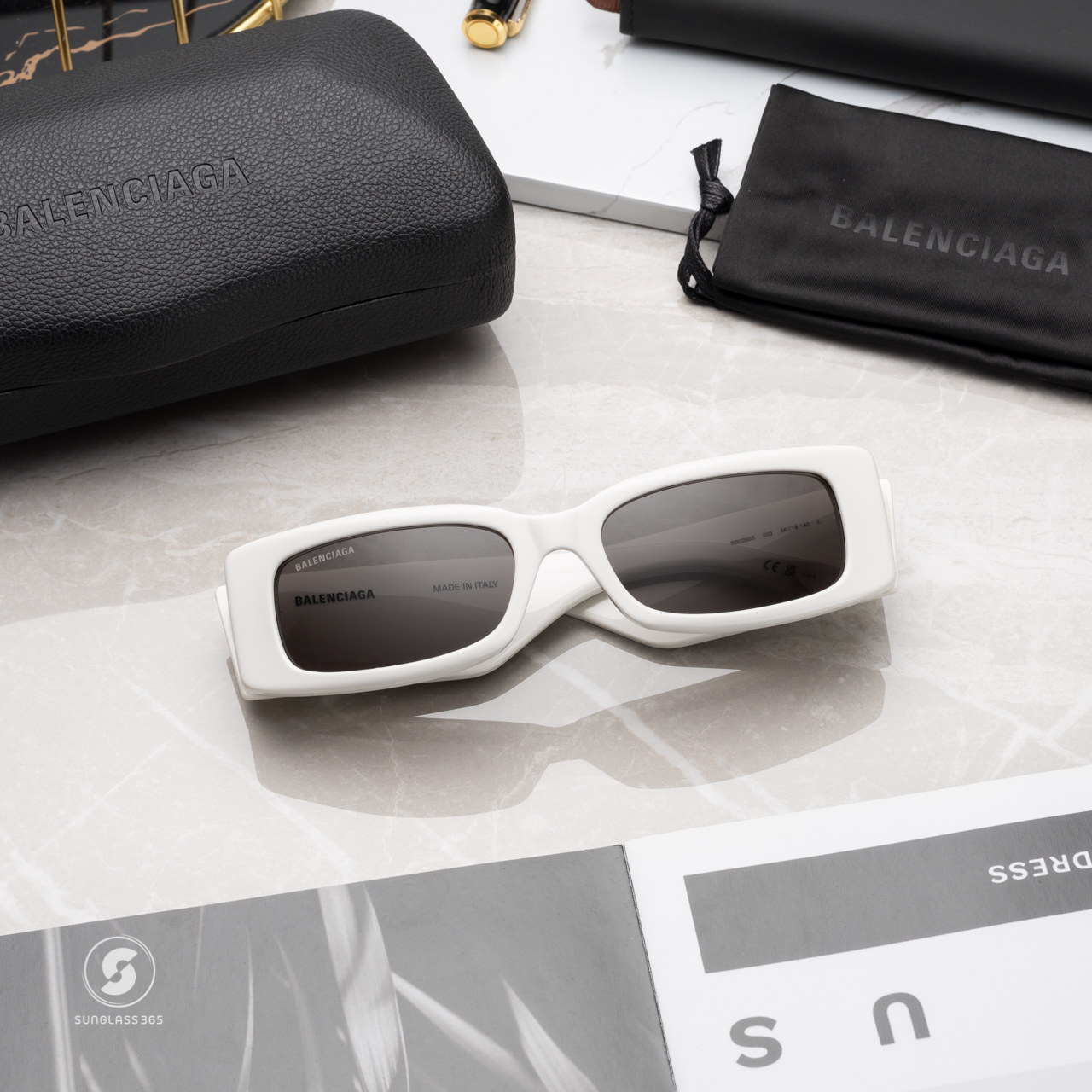 แว่นกันแดด Balenciaga Max Rectangle BB0260S 003