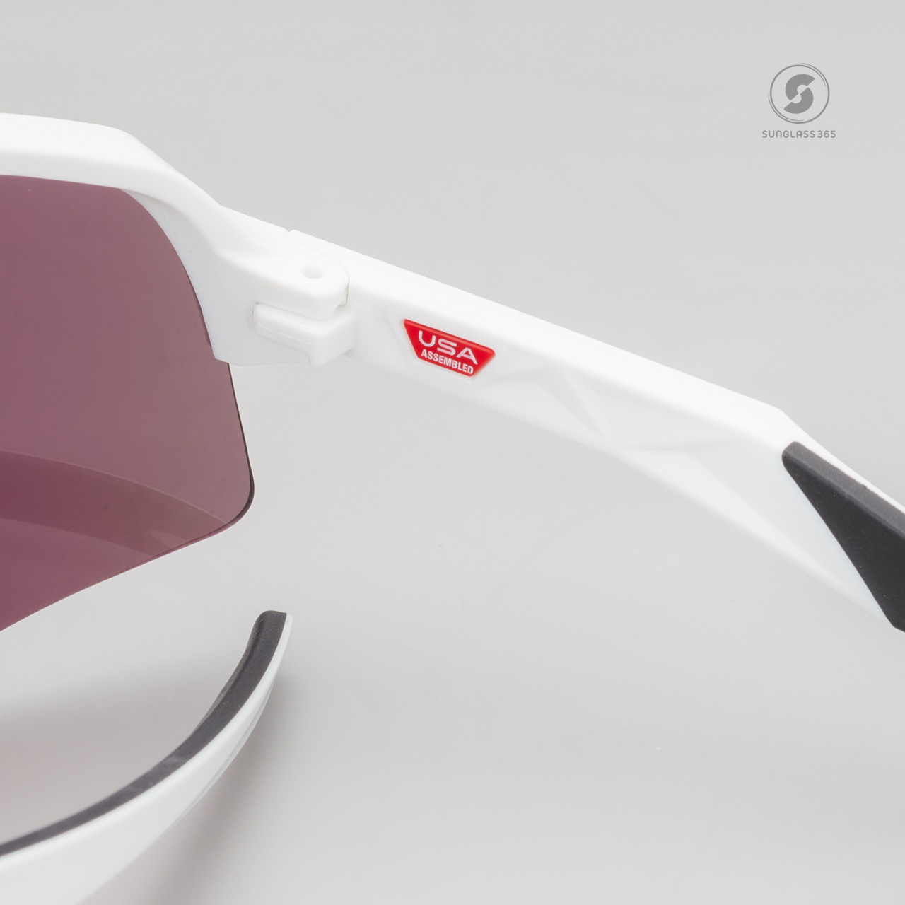 OAKLEY OO9465-04 Sutro Lite Sweep Matte White