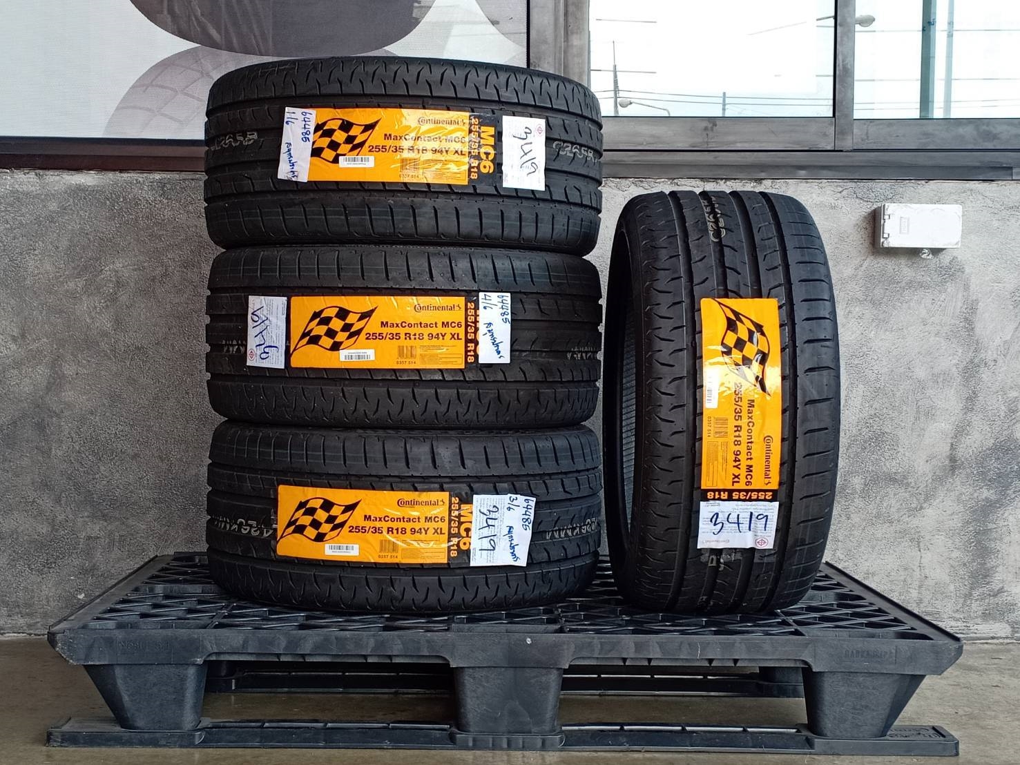 CONTINENTAL CONTACT MC6 255/35R18