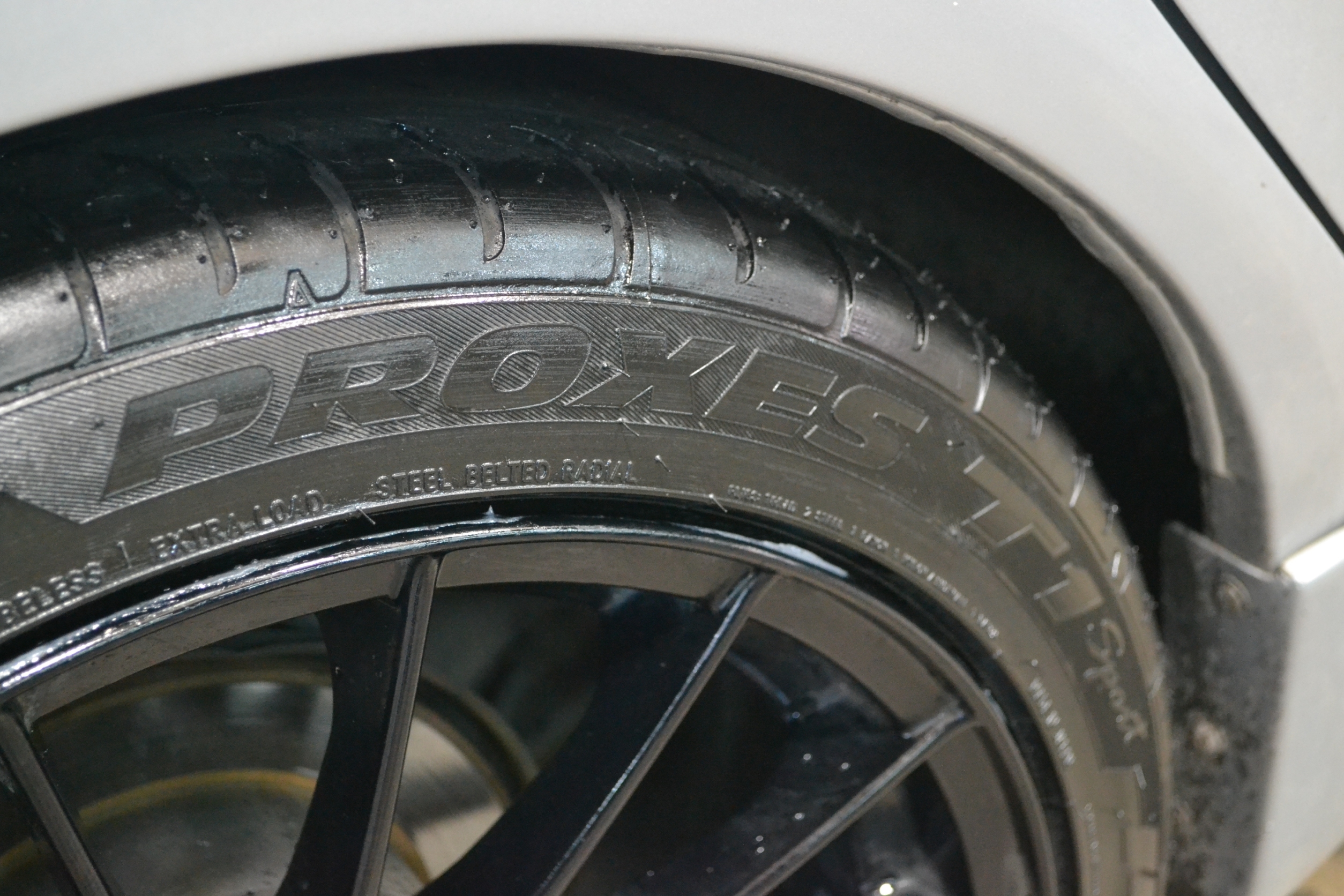 TOYO T1SPORT 225/45-18 ยางใหม่ปี16 ลดราคากว่า60%