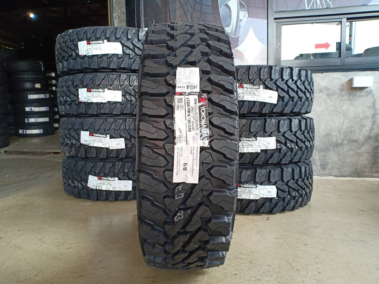 ยางเข้าใหม่ ลดราคา YOKOHAMA MT G003 285/75R16 126/123Q Y19