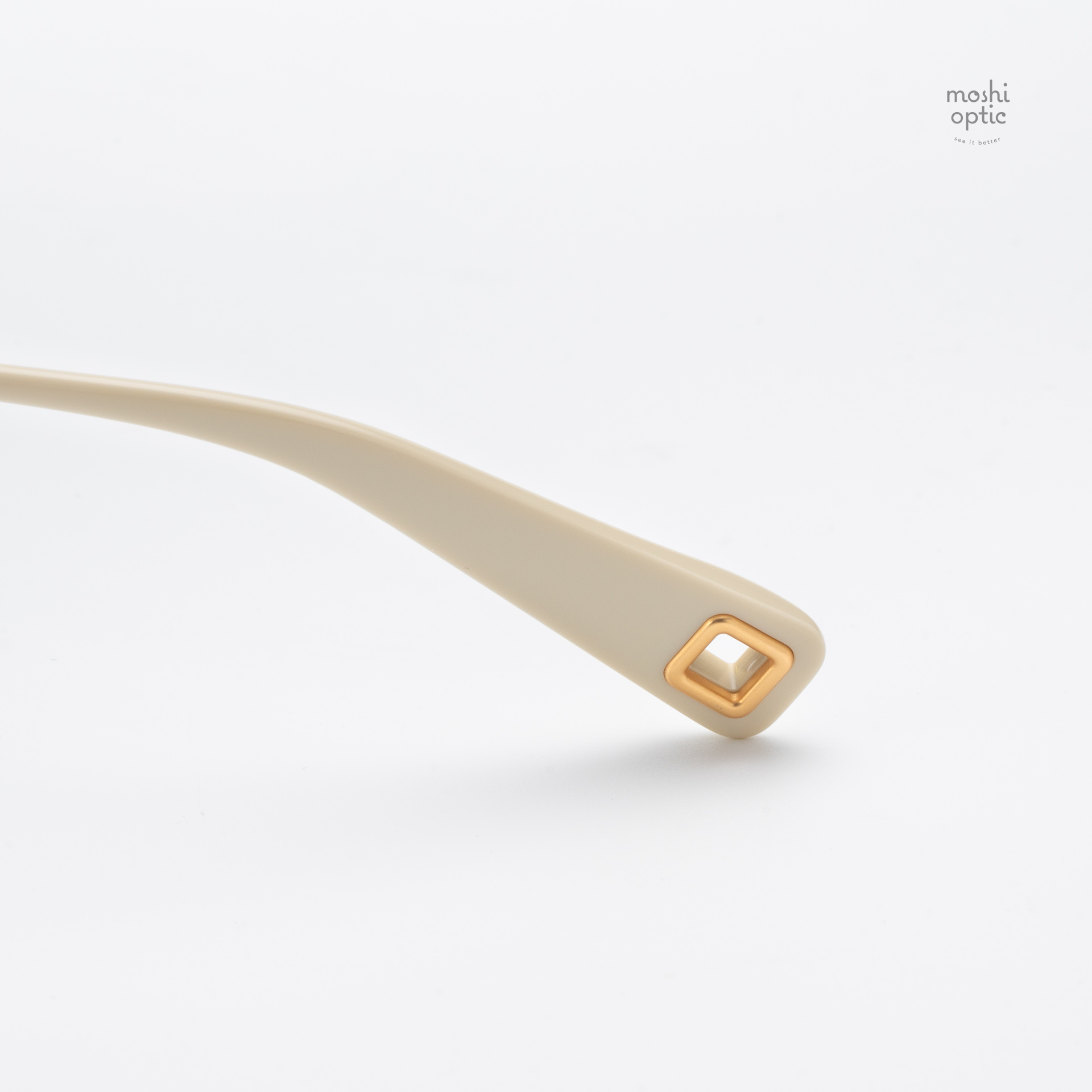 แว่นกันแดด JACQUEMUS AVIADOR JAC67 C1