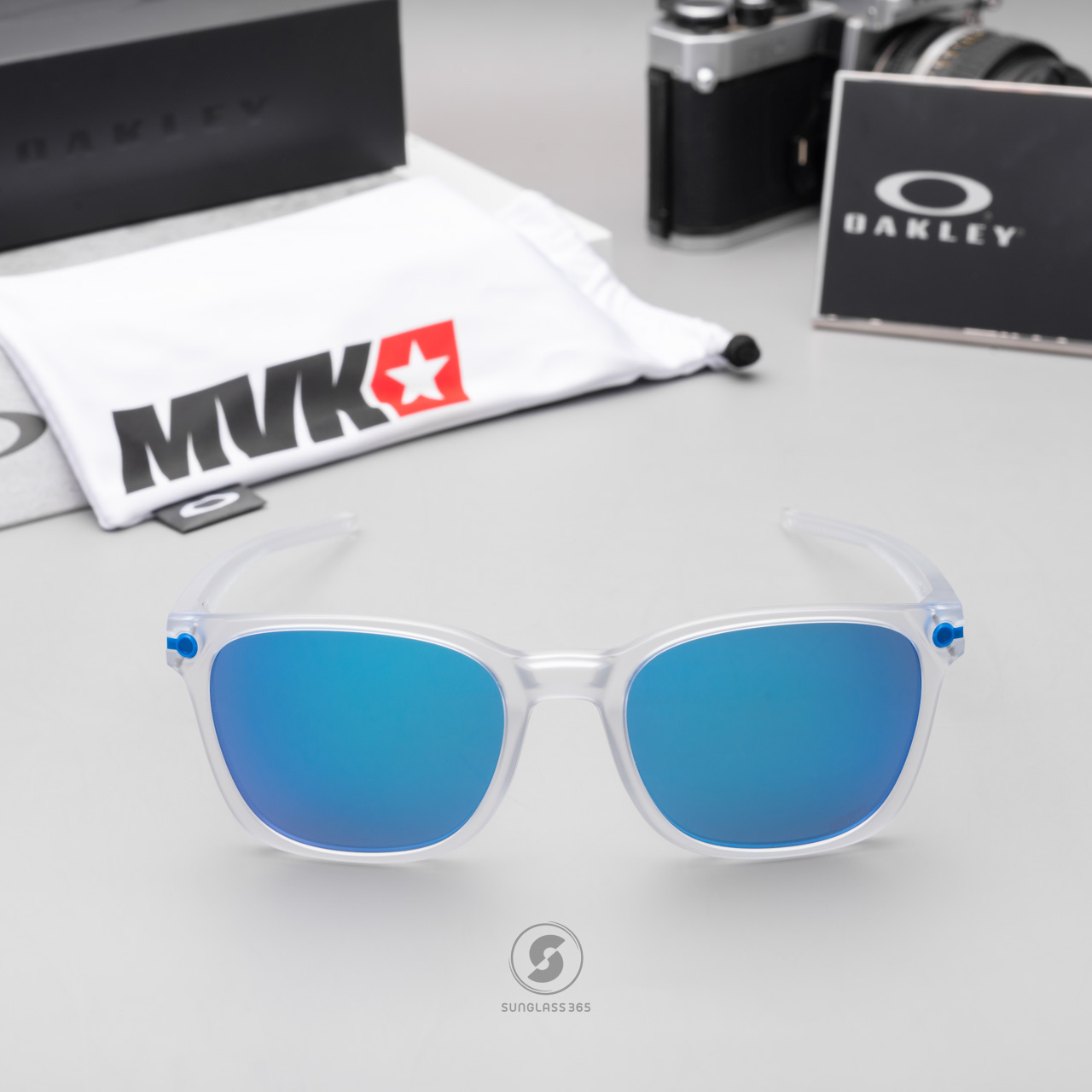 OAKLEY Ojector OO9018-11 MotoGP Prizm Sapphire MVK