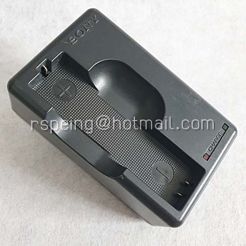 แท่นชาร์จแบตหมากฝรั่ง SONY BC-7ฺL Ni-Cd Battery Charger